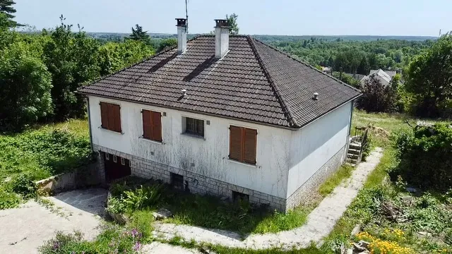 Maison individuelle à Montlhéry de 80 m² avec sous-sol et jardin, en secteur calme