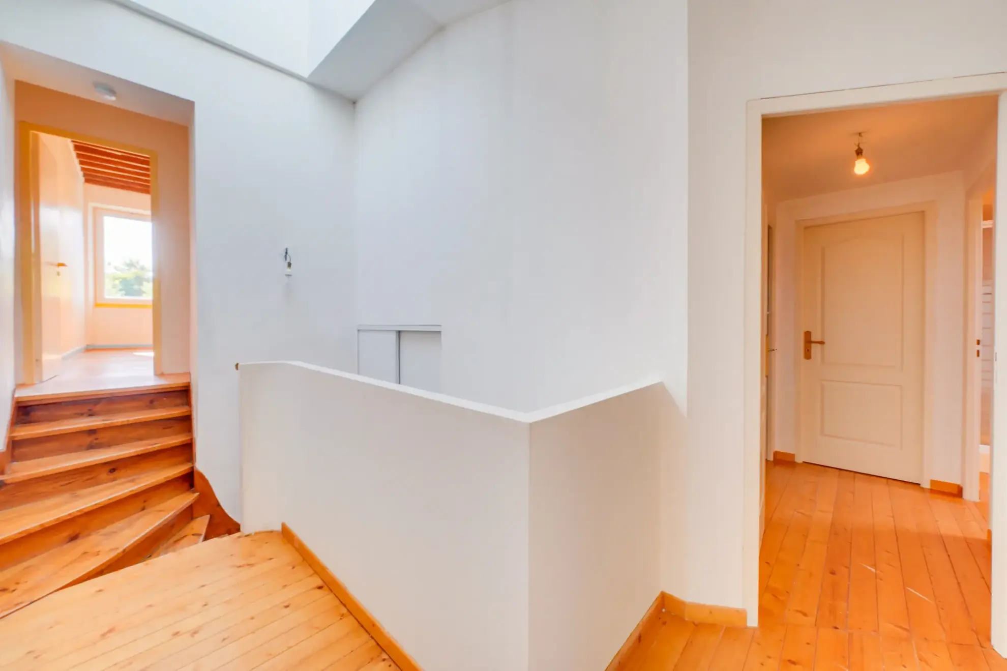 Maison en pierre de 190m² avec 5 chambres à Arbanats – Secteur sud-est 