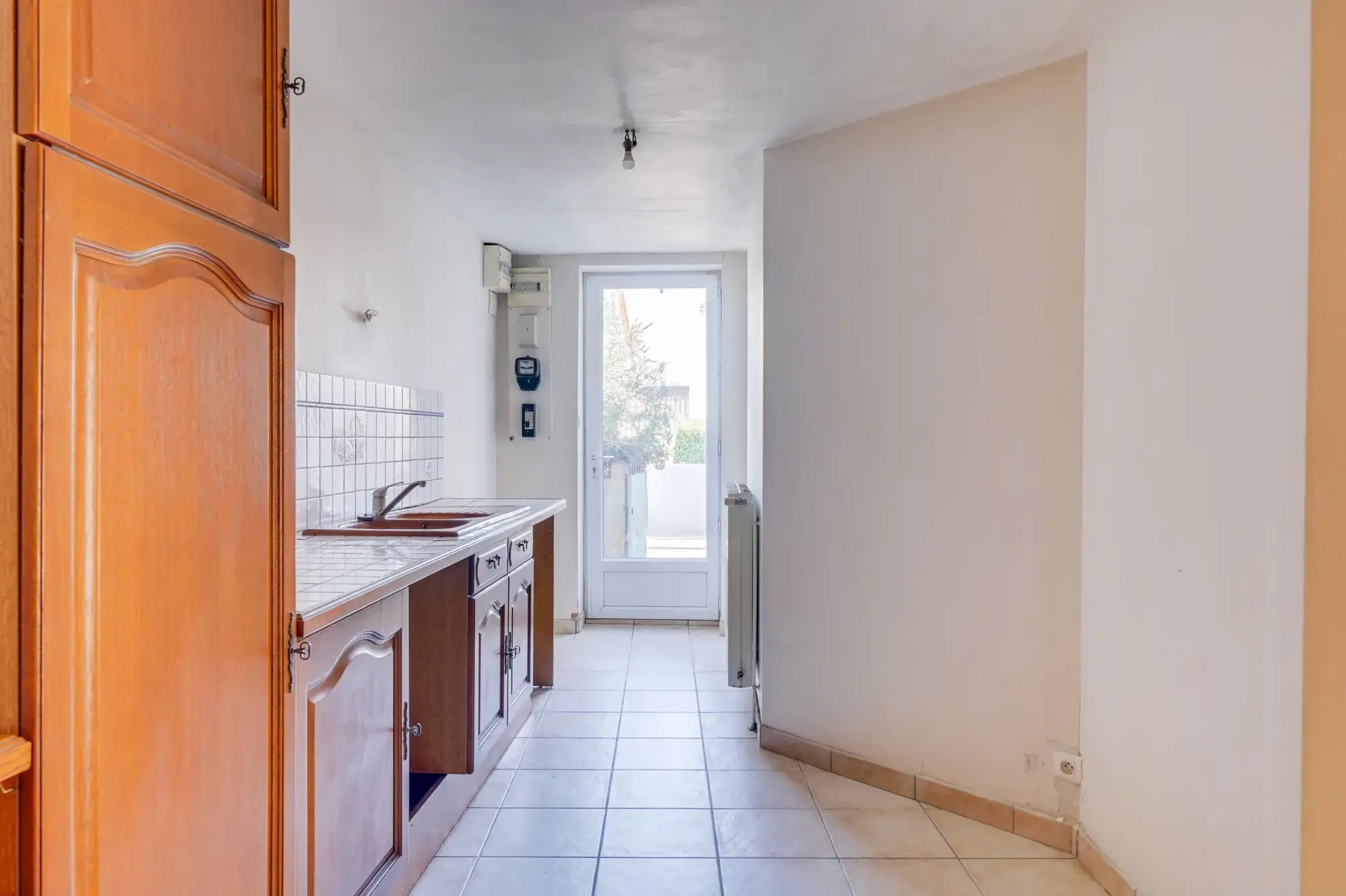 Maison en pierre de 190m² avec 5 chambres à Arbanats – Secteur sud-est 