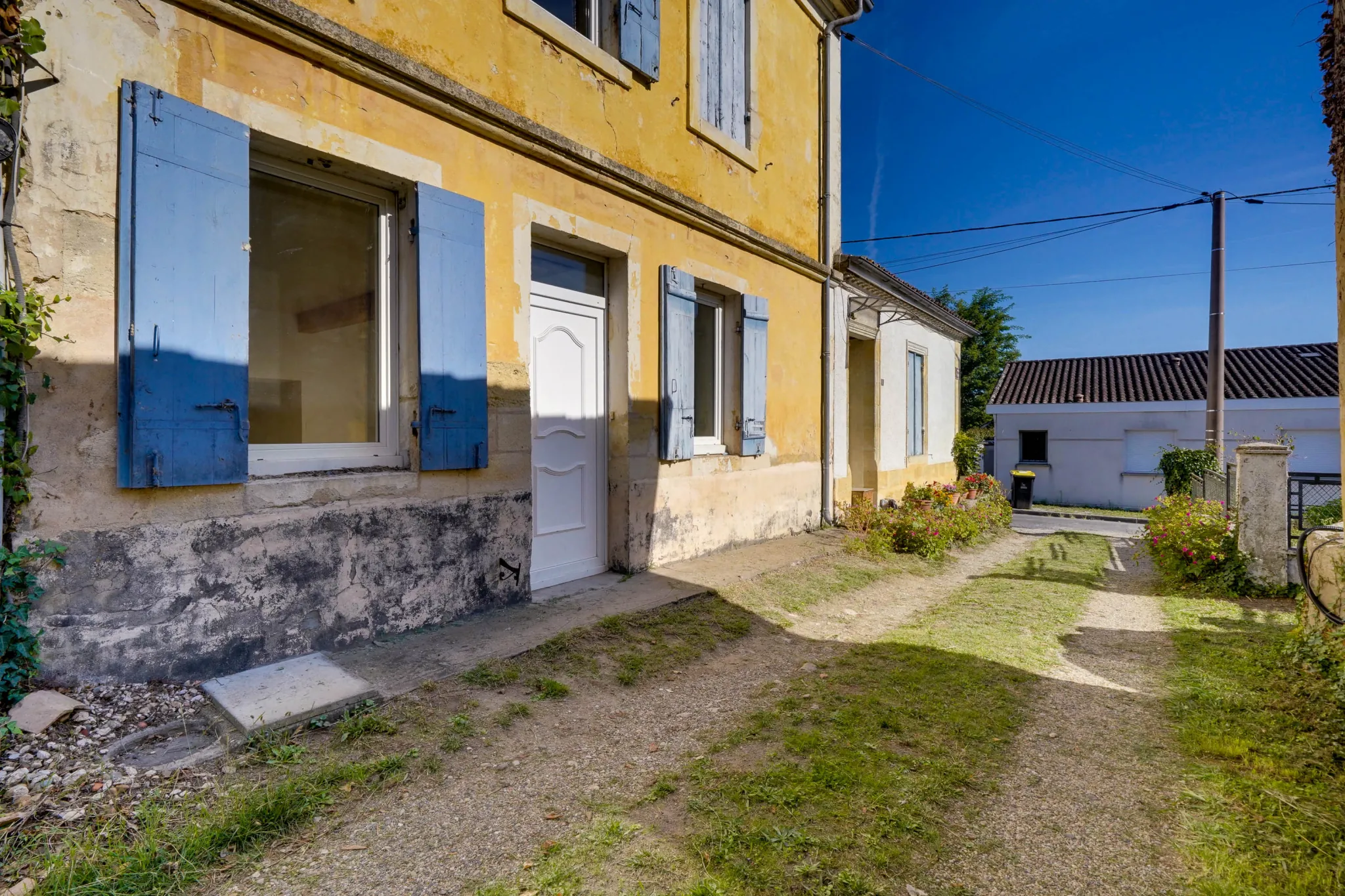 Maison en pierre de 190m² avec 5 chambres à Arbanats – Secteur sud-est