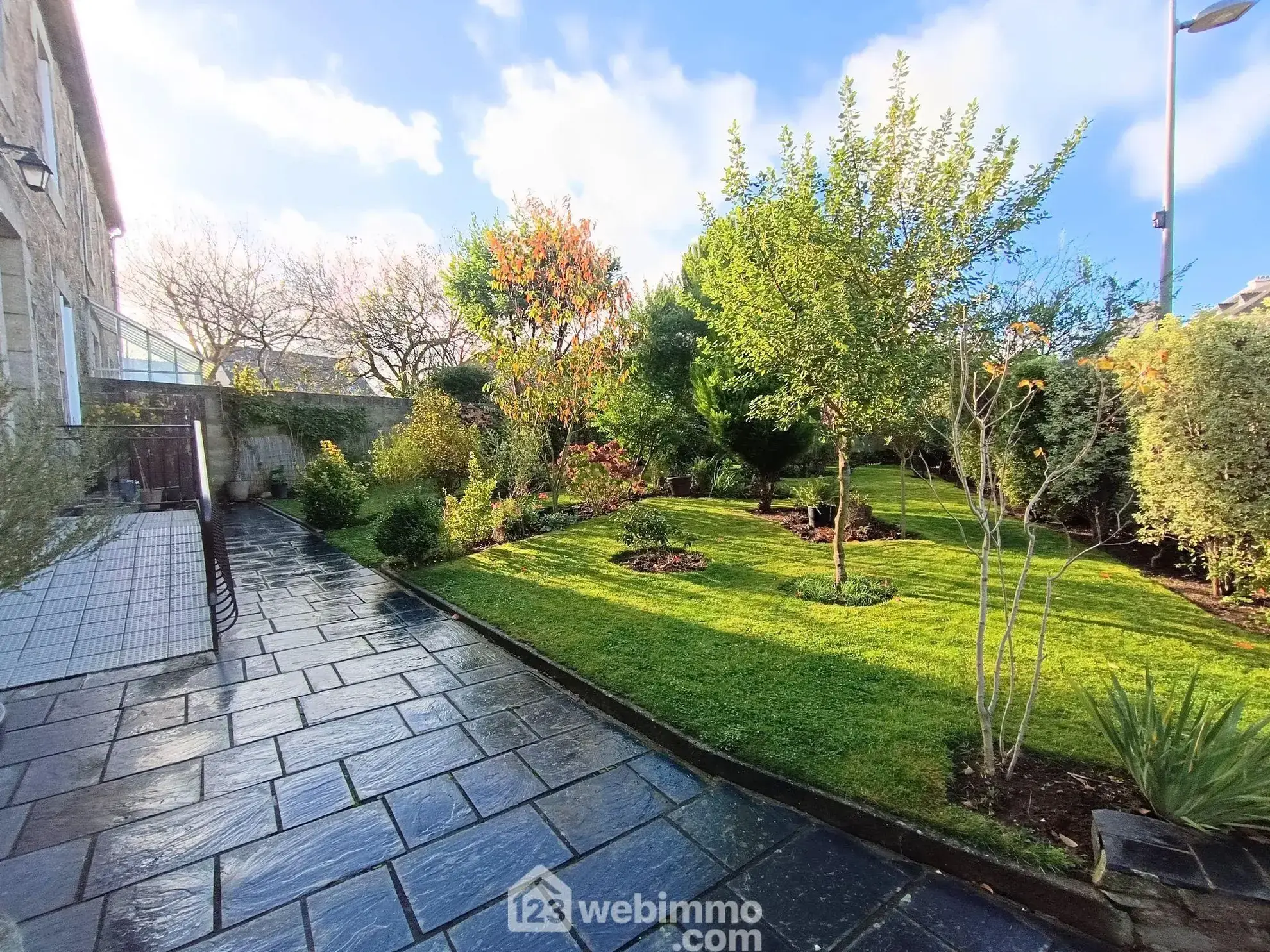 Maison rénovée de 115m² à Plouaret – Emplacement idéal et prestations modernes 