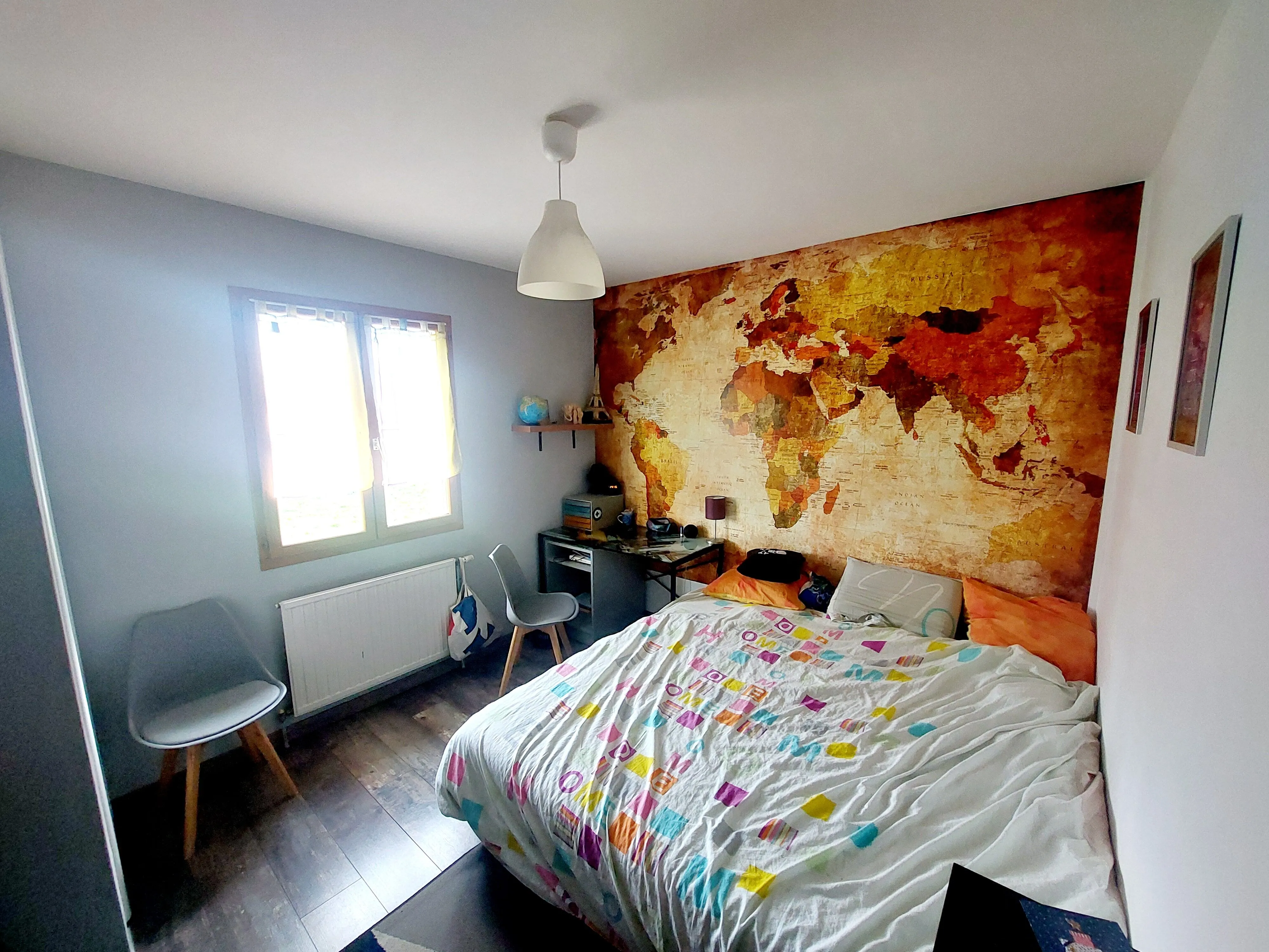 Maison 5 chambres à Champdieu - 126 m² avec terrain et panneaux solaires 