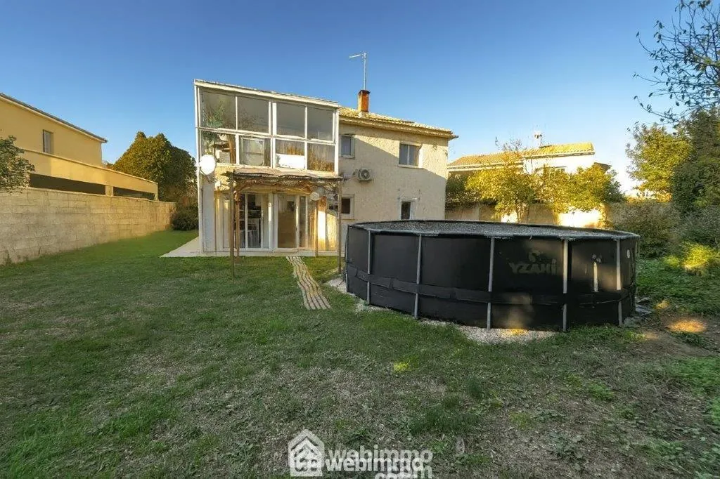 Villa de 84 m² à Vendargues avec potentiel d'extension et jardin paisible 