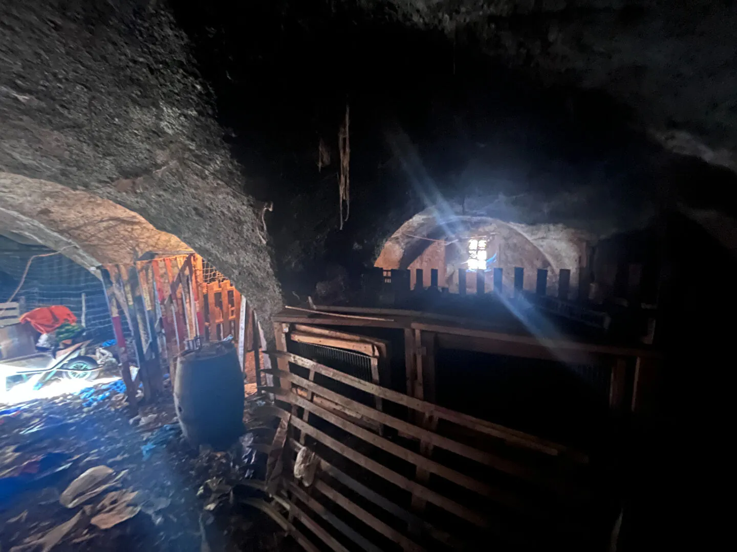 Magnifique maison avec grange à Crévoux - 370 m², potentiel exceptionnel 