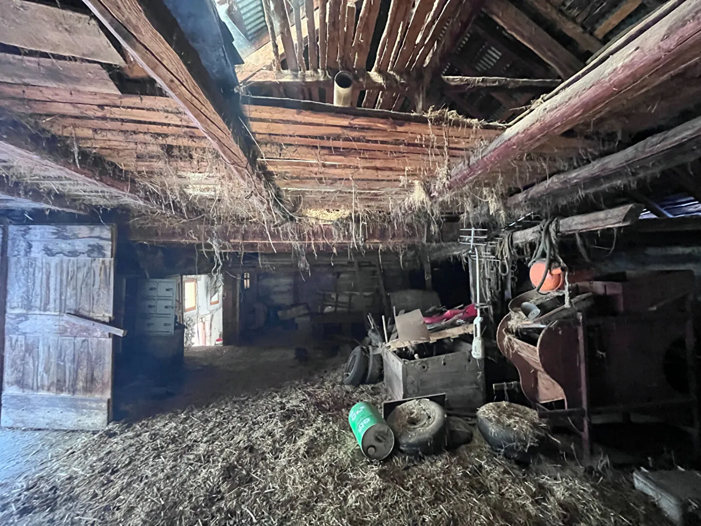 Magnifique maison avec grange à Crévoux - 370 m², potentiel exceptionnel 