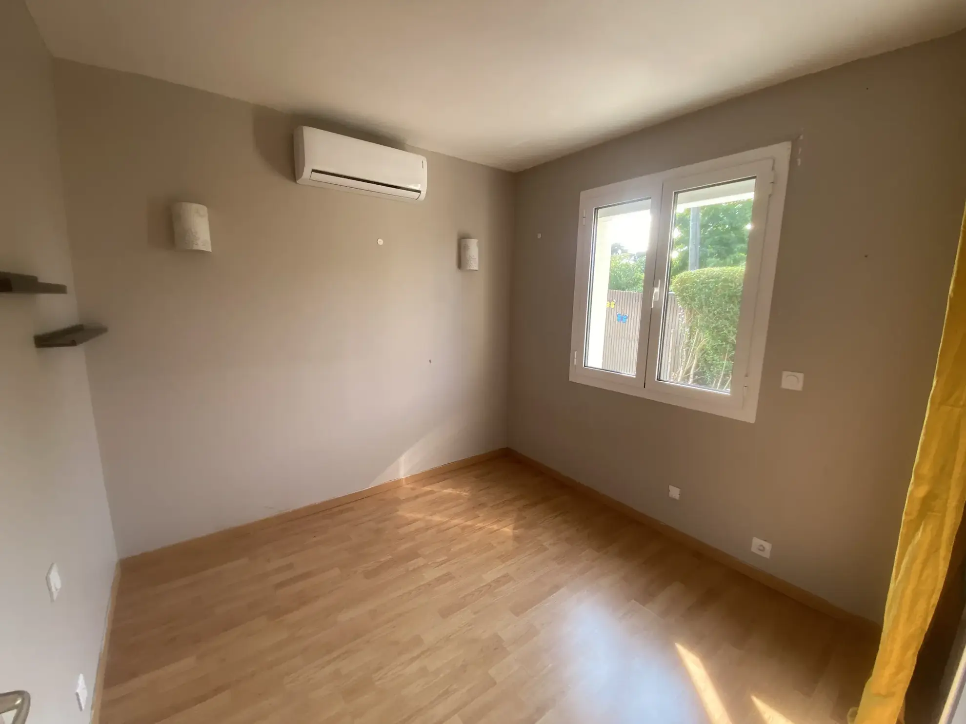 Maison 110 m² avec dépendance et garage à Bû (28), proche commodités 