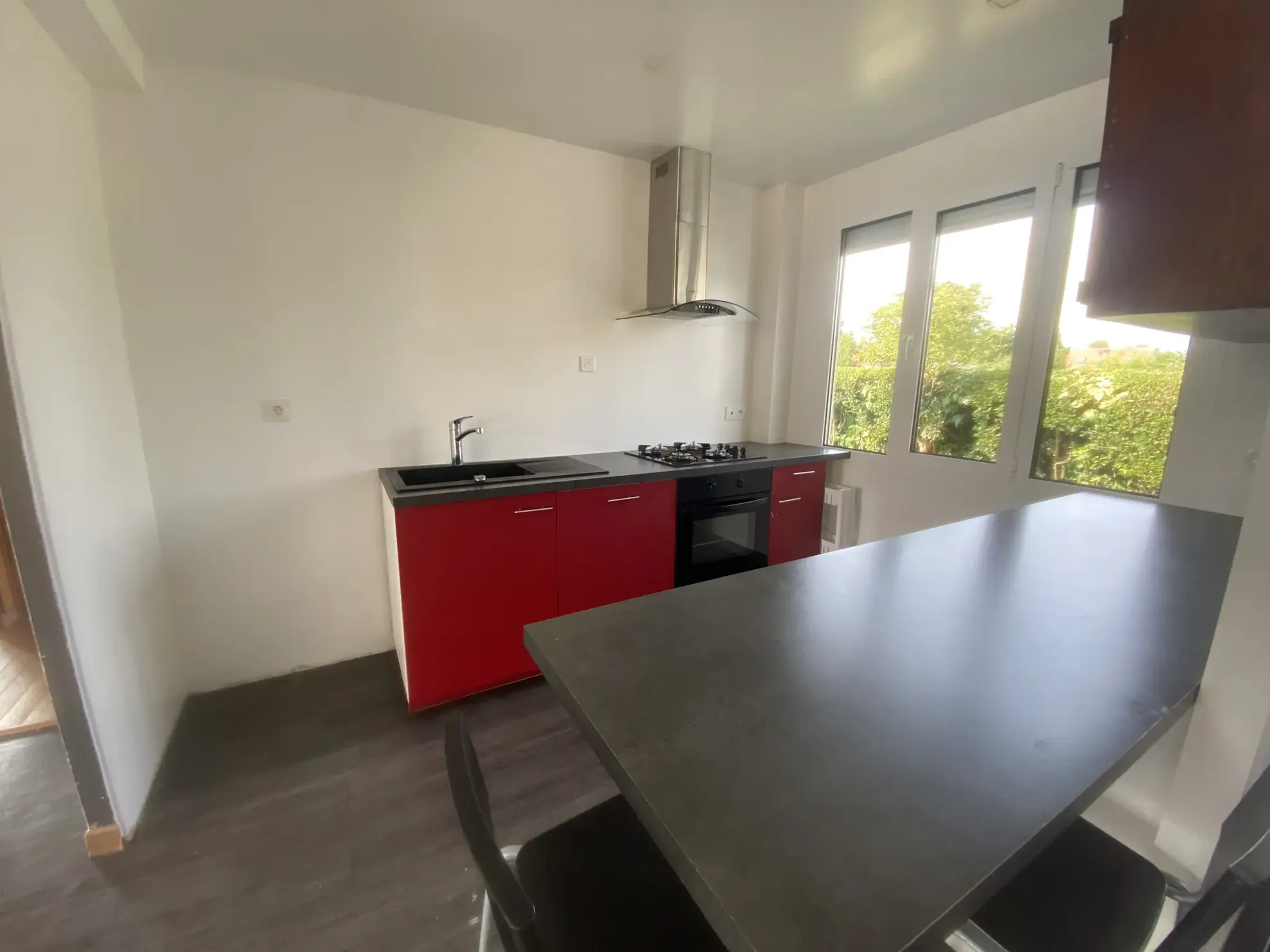 Maison 110 m² avec dépendance et garage à Bû (28), proche commodités 