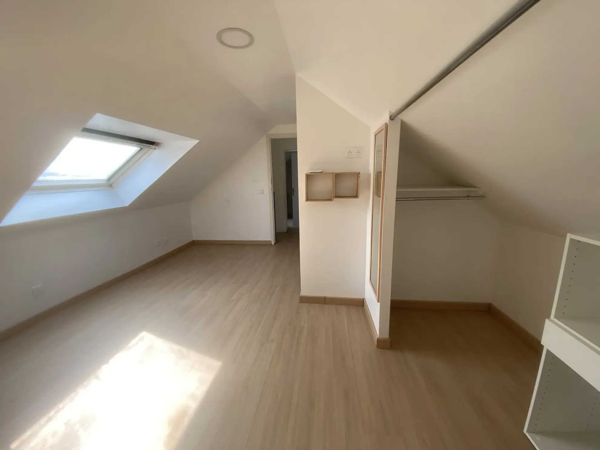 Maison 110 m² avec dépendance et garage à Bû (28), proche commodités 