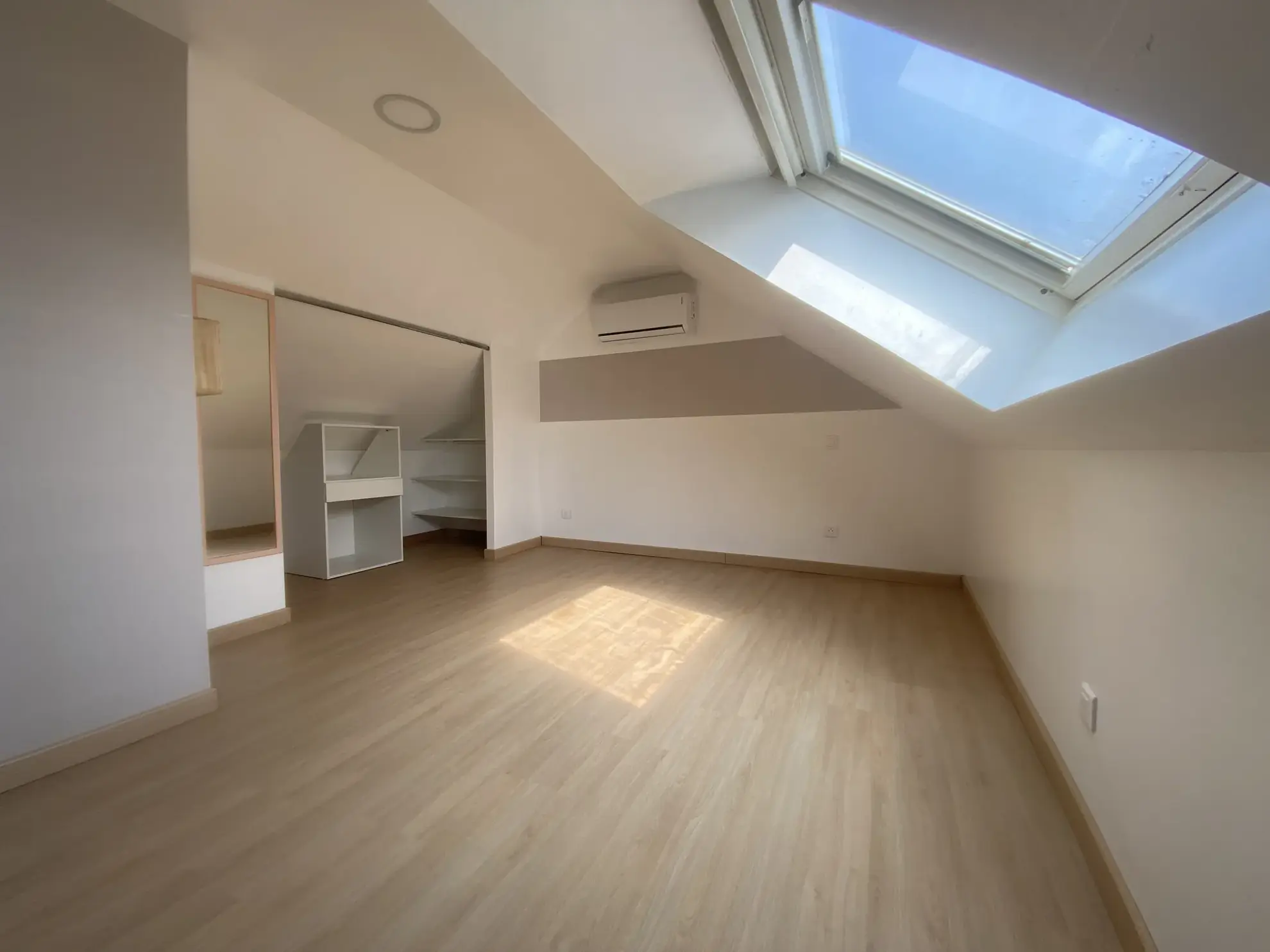 Maison 110 m² avec dépendance et garage à Bû (28), proche commodités 