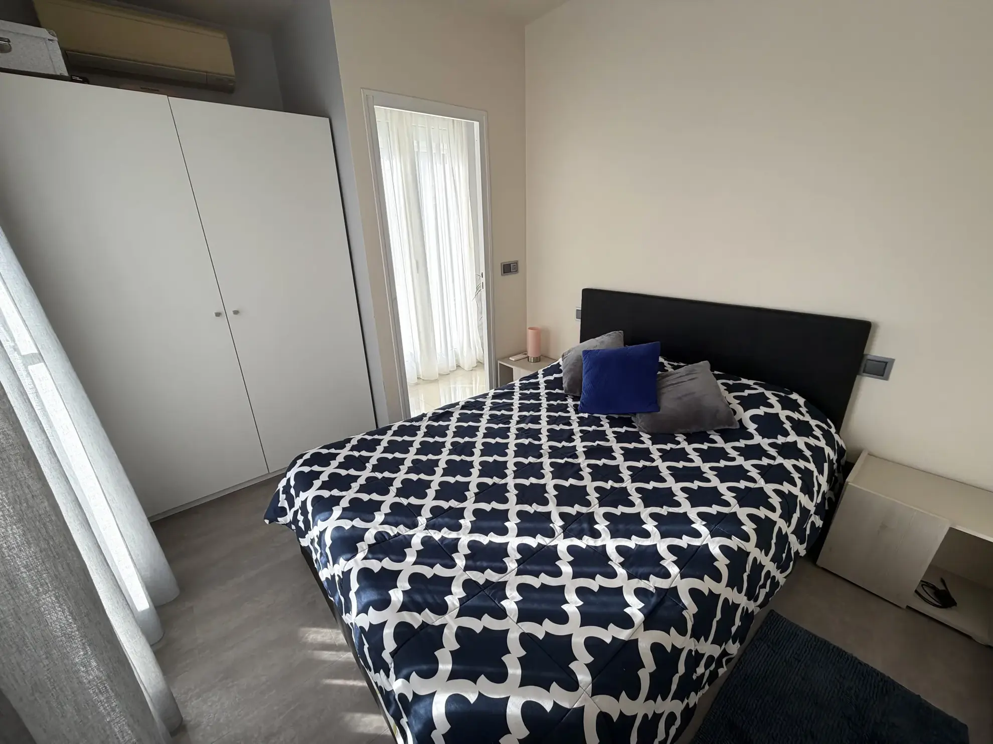 Appartement 3 pièces lumineux avec grande terrasse à Menton, Borrigo 