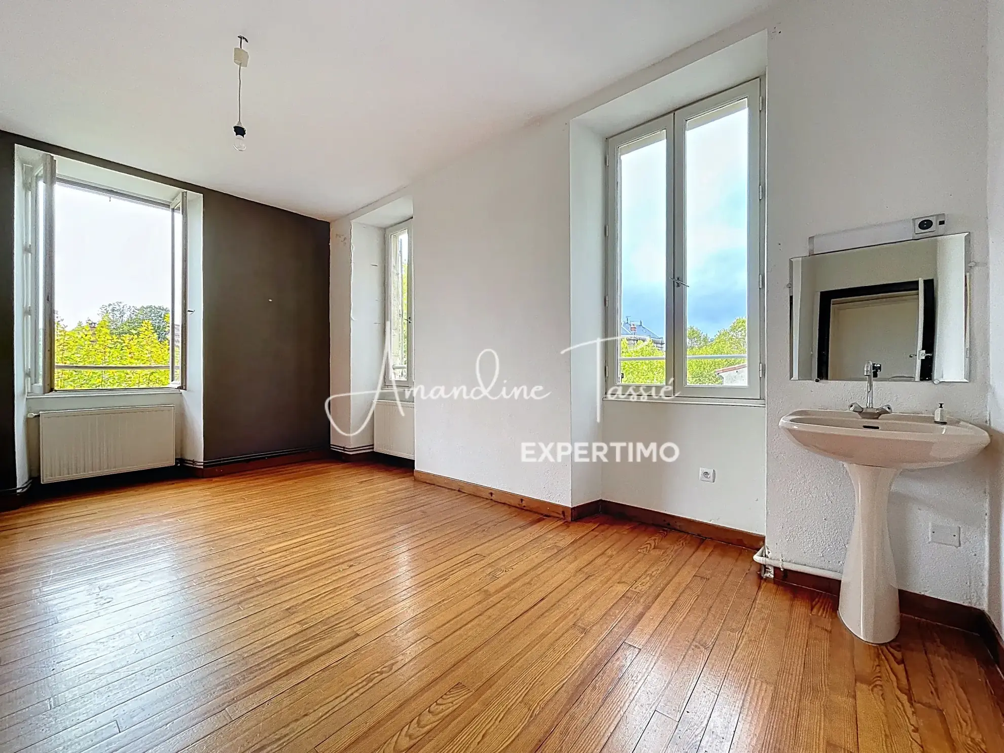 Appartement T3 avec Balcon en Centre-Ville à Millau - 74 m² 