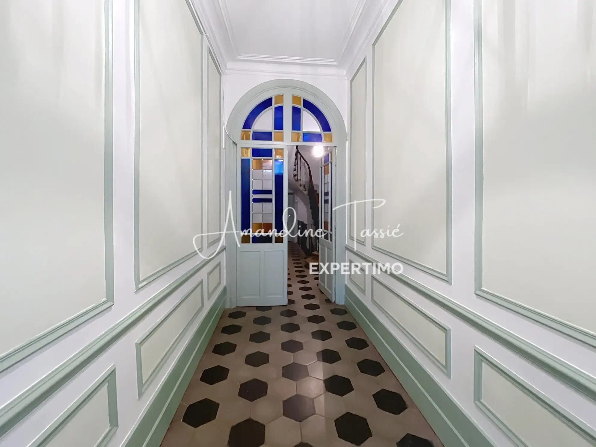 Appartement T3 avec Balcon en Centre-Ville à Millau - 74 m² 