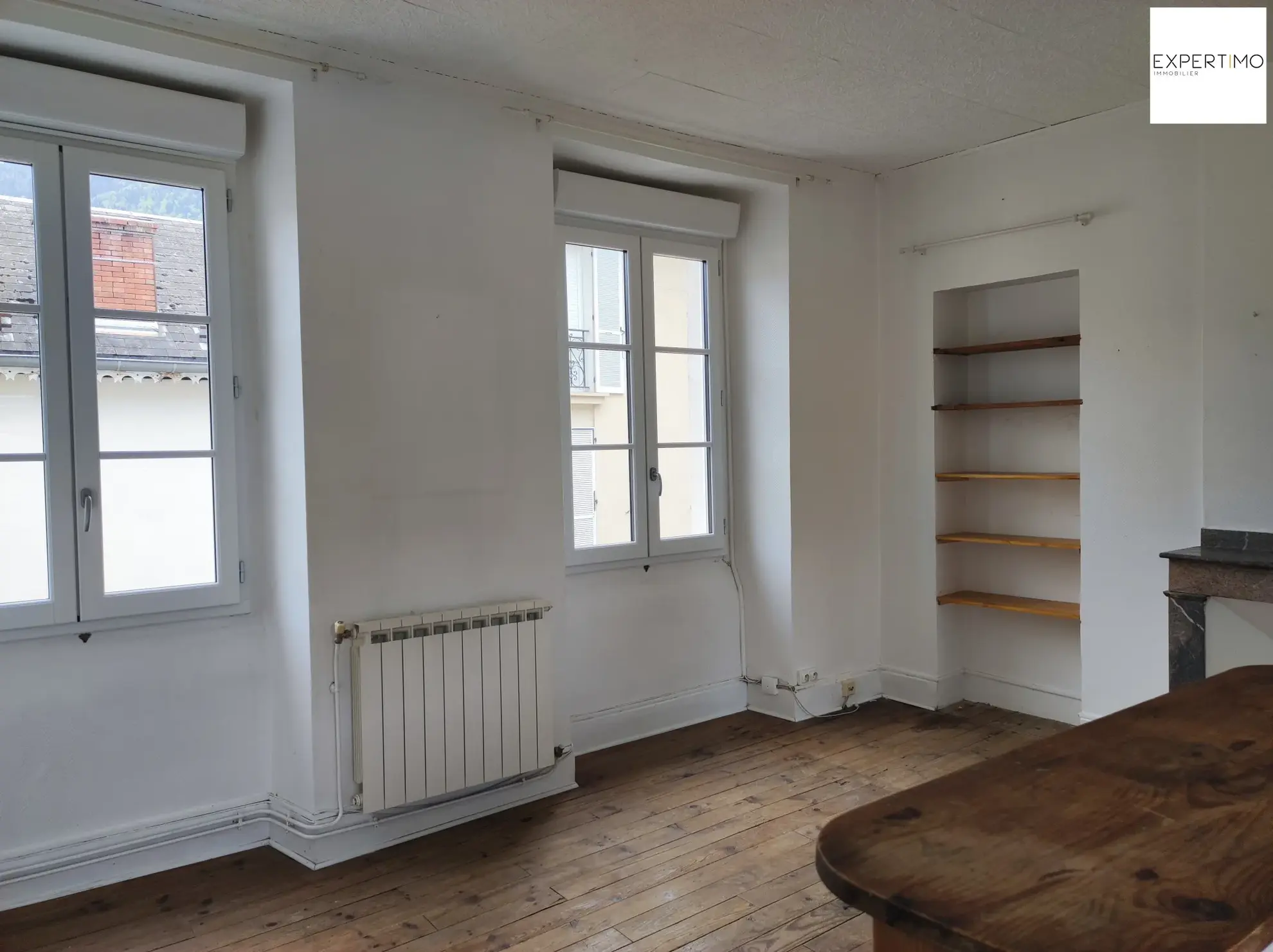 Appartement T4 lumineux de 63 m² avec balcons au centre de Bagnères-de-Luchon 