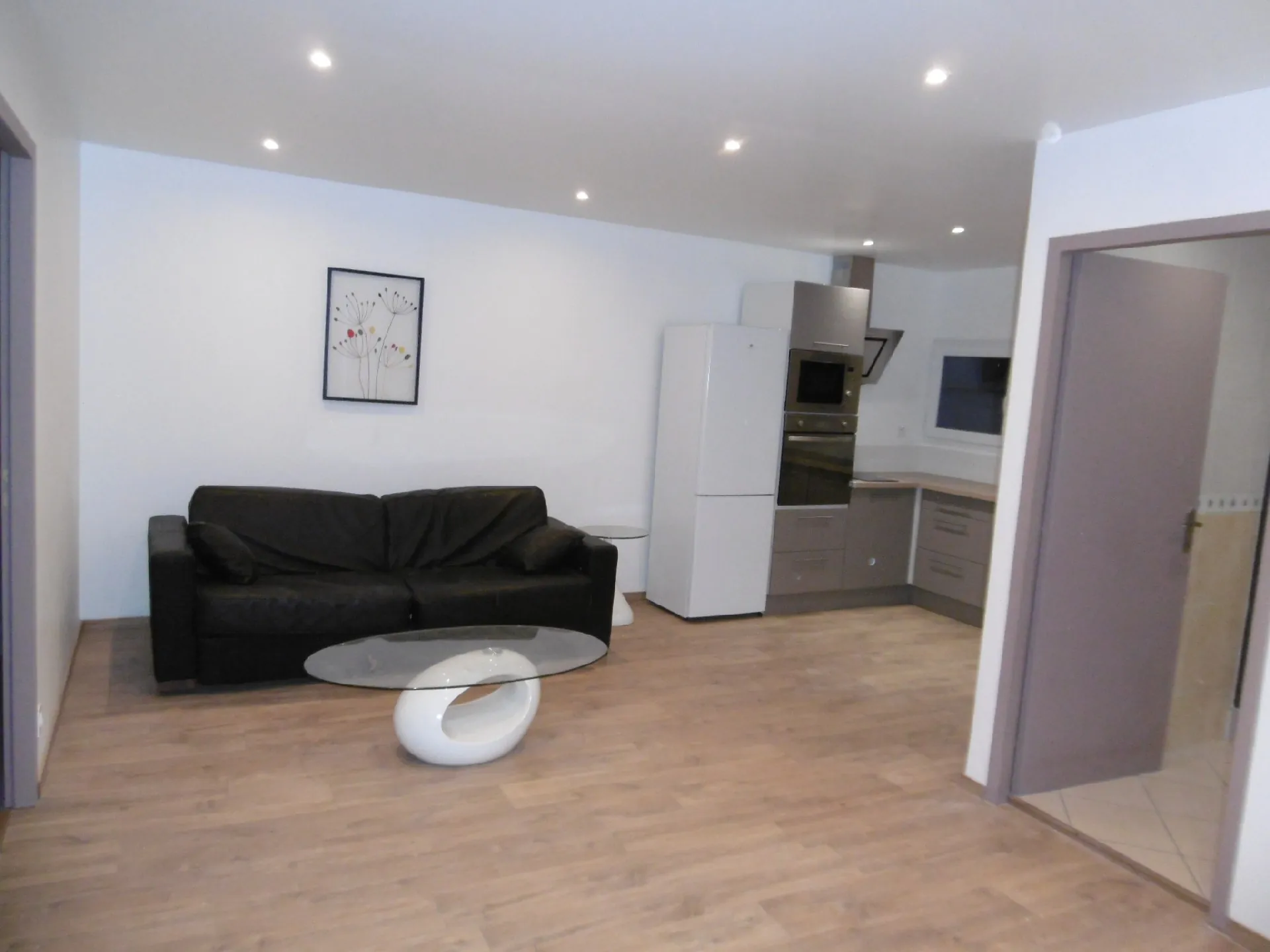 Local professionnel rénové de 54 m² au cœur d'Annemasse - Opportunité à saisir