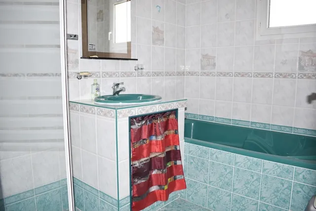 Achat maison de plain-pied à La Bree Les Bains proche commerces et plage 