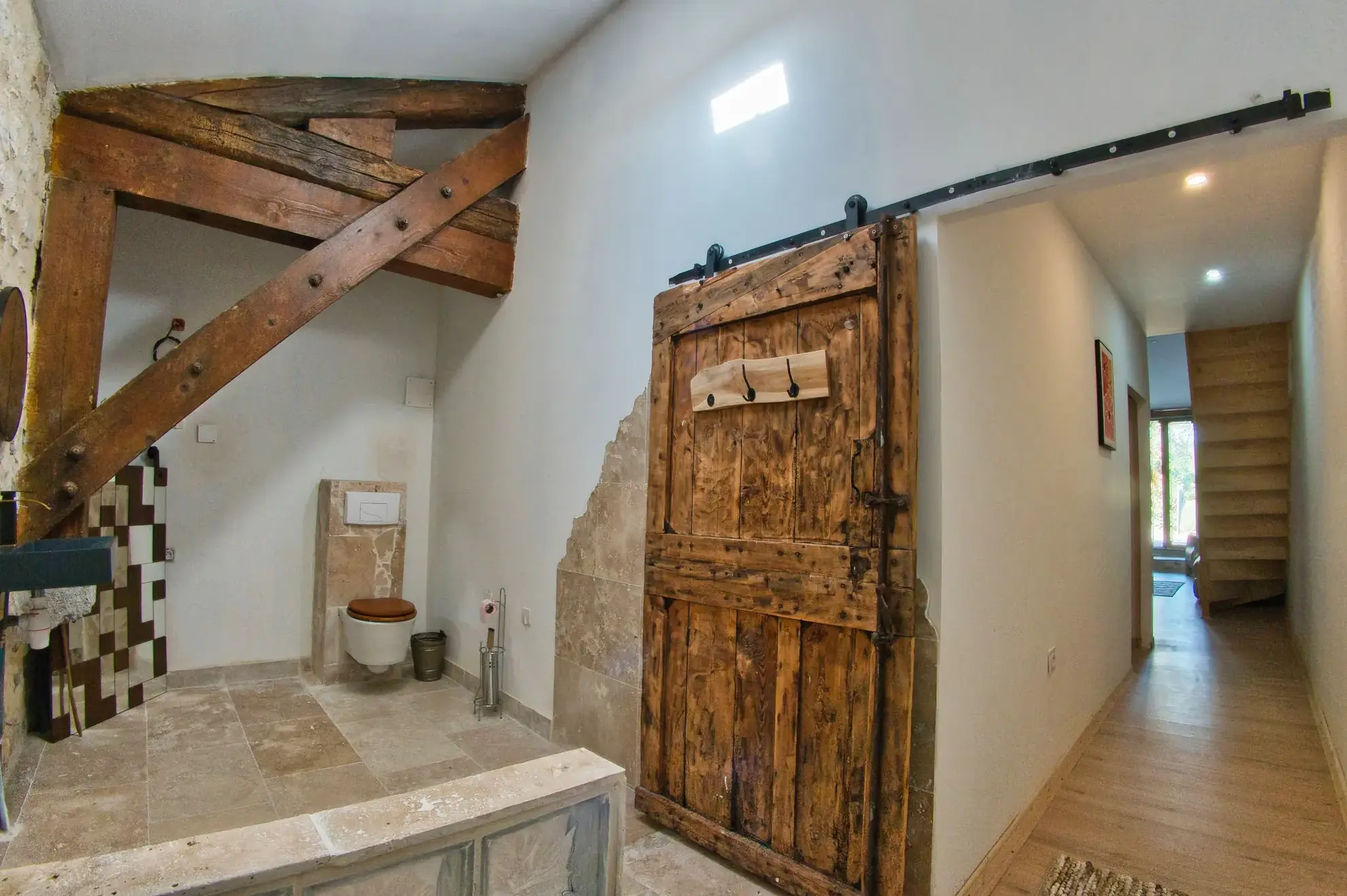 Maison de village divisible à Peyriac-de-Mer avec garage et terrasse 