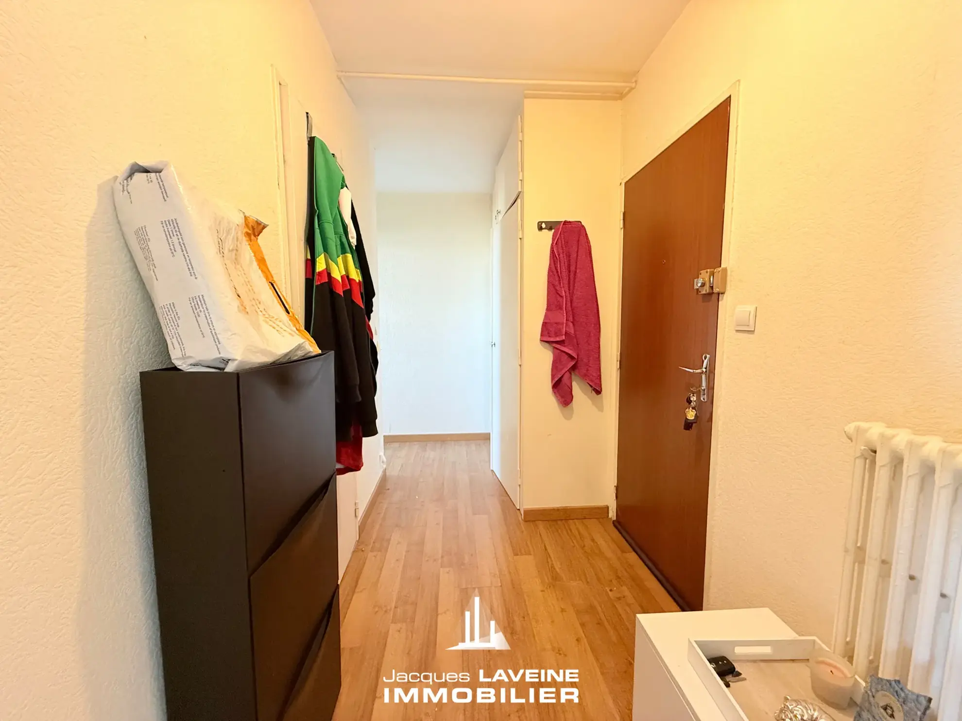 Appartement 2 pièces à Metz avec parking et cave, bon investissement locatif 