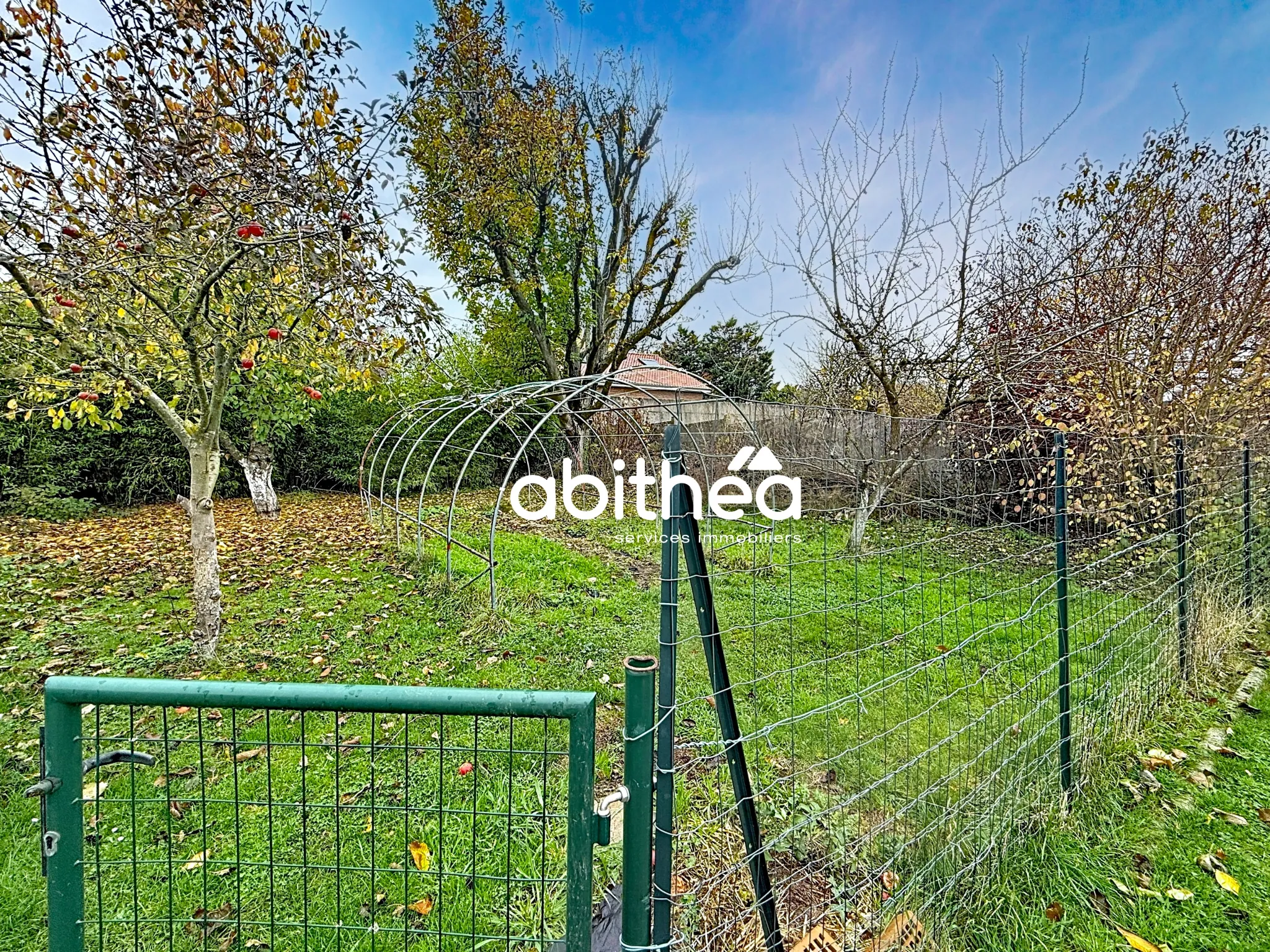 Maison individuelle de 136 m² avec jardin et garage à Saint-Laurent-Blangy près d’Arras 
