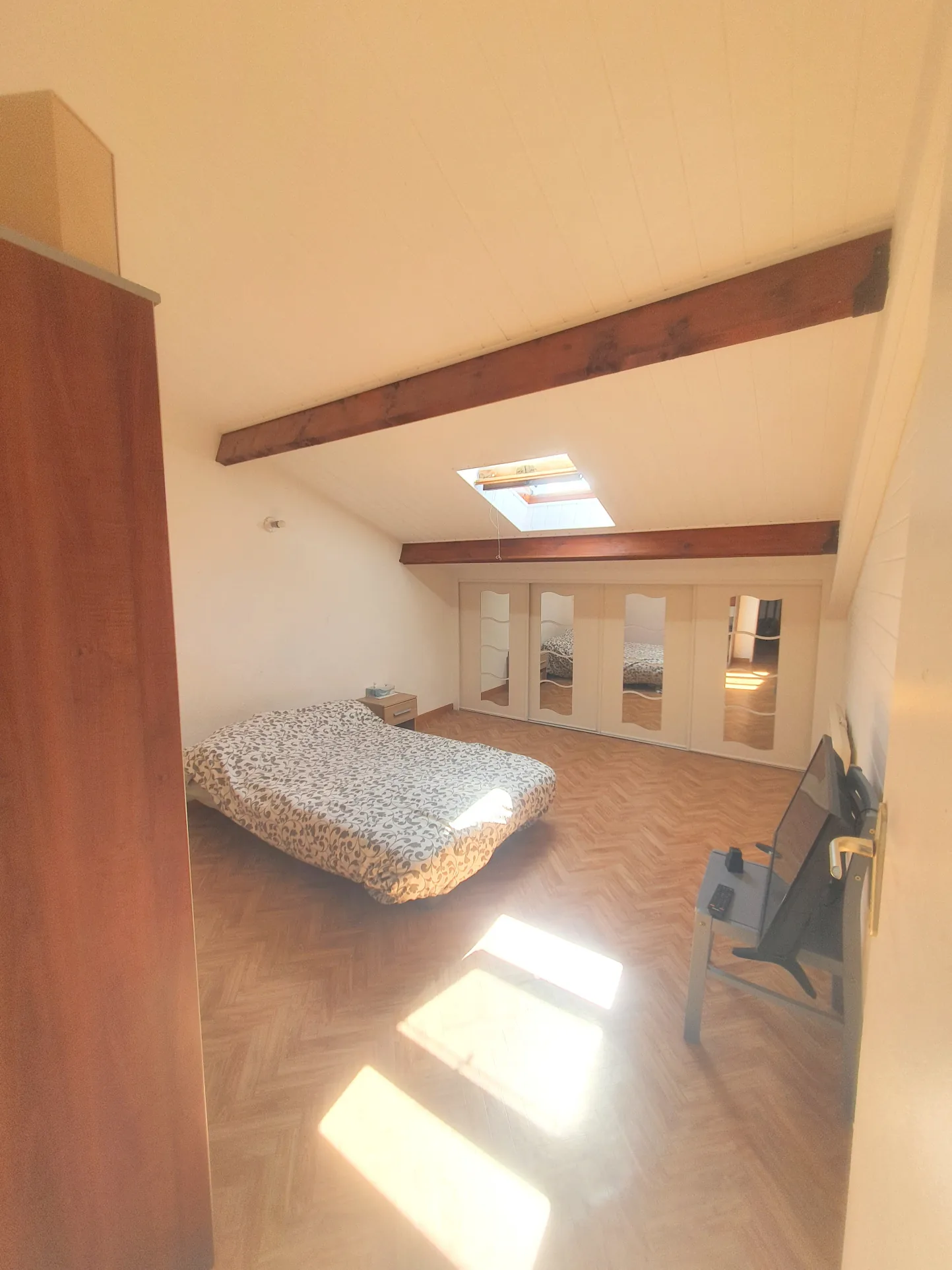 Appartement duplex de 53m² à Sète avec loggia – Excellente opportunité 