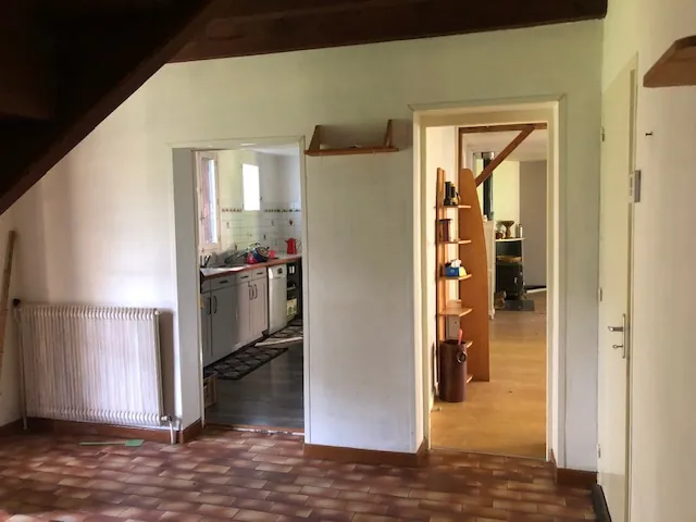 Belle maison de 135 m² avec jardin arboré à Saint Rémy, environnement paisible 