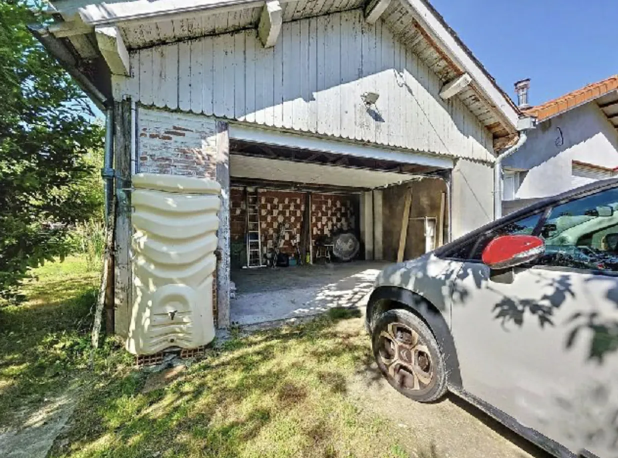 Dépendance de 40 m² à Lissac (09700) avec potentiel de personnalisation 