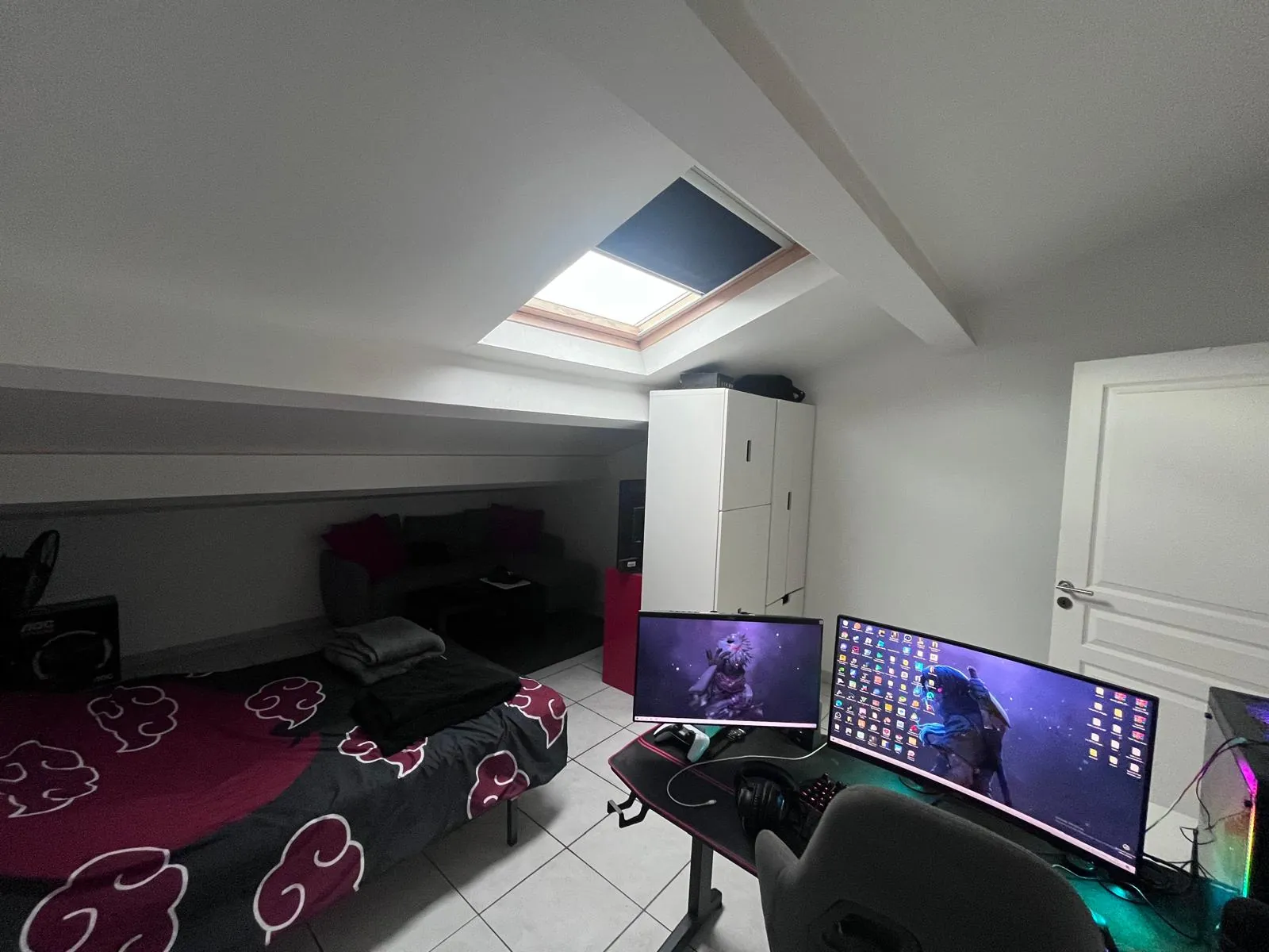 Appartement Duplex T5 à Marignane avec Terrasse, Parking et Faibles Charges 