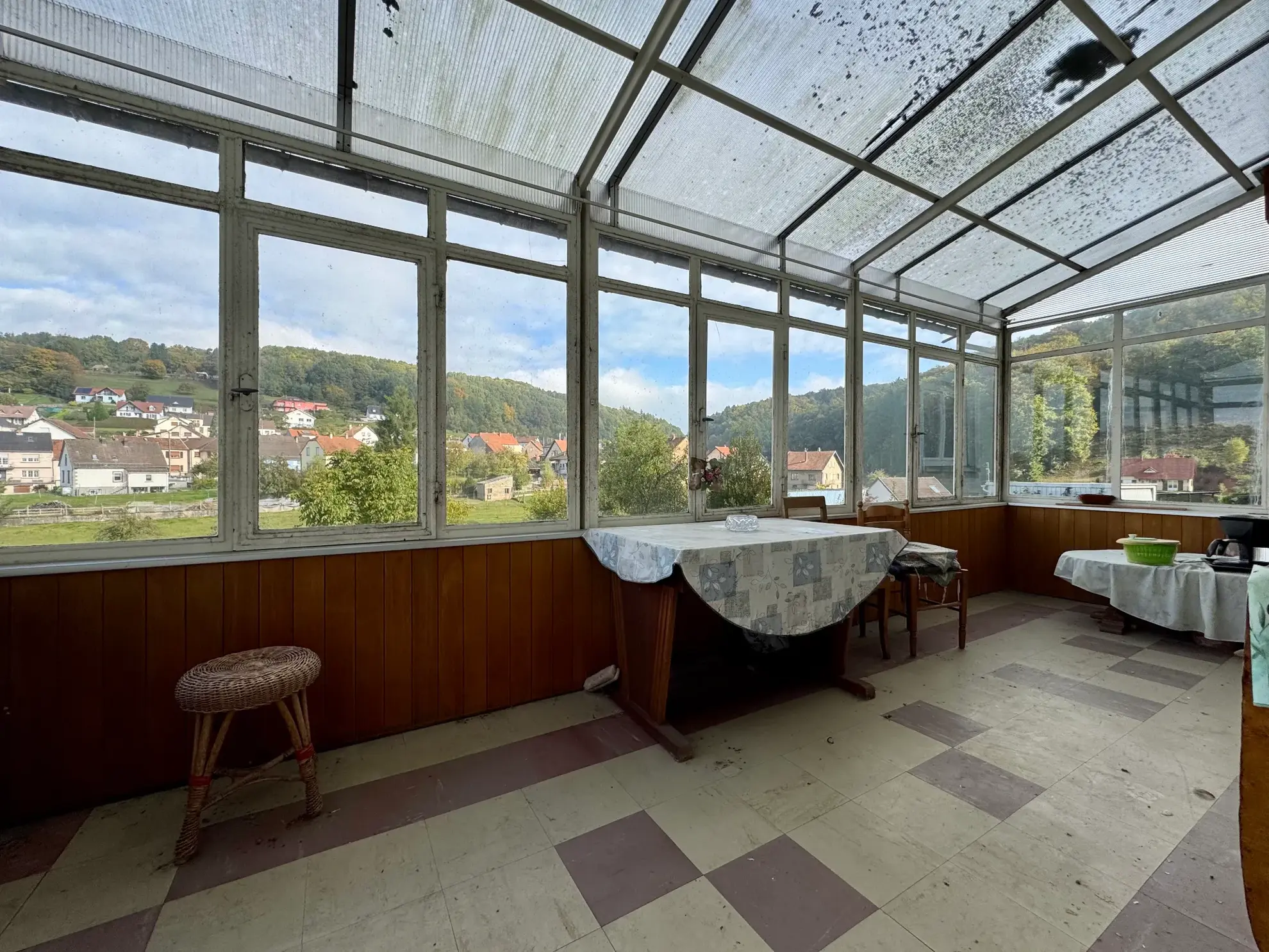 Maison familiale spacieuse de 182 m2 avec grand terrain à Soucht 