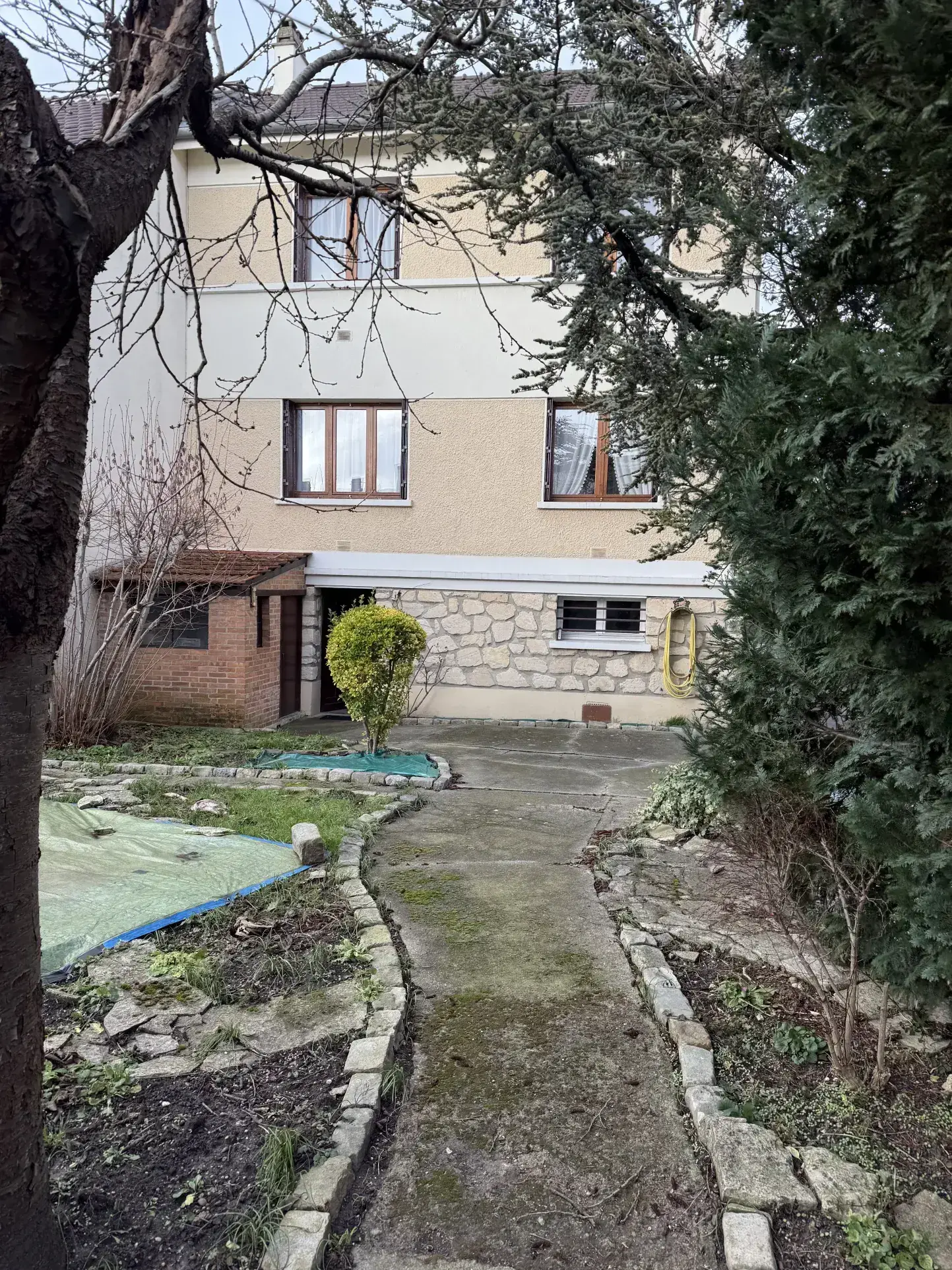 Pavillon familial à Villepinte avec terrain de 430 m² – 3 chambres et rénovation récente