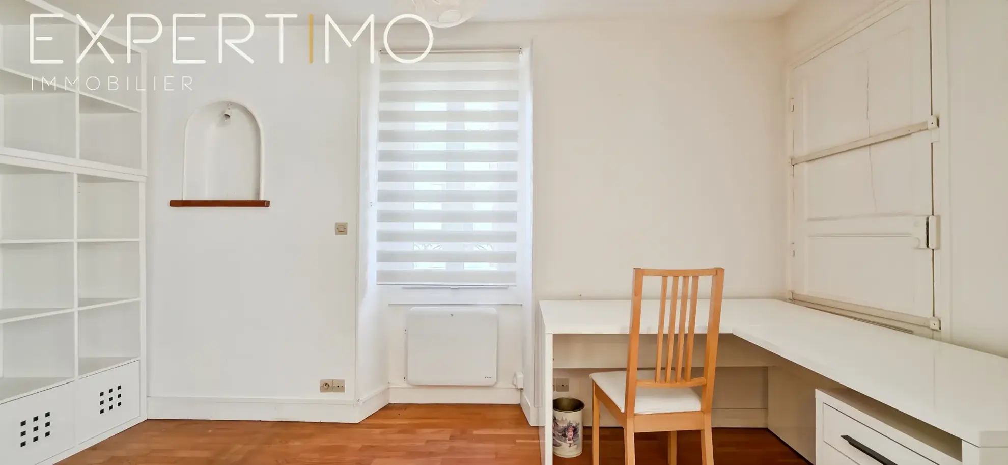 Appartement duplex lumineux de 75m2 avec vue sur la place à Étampes 