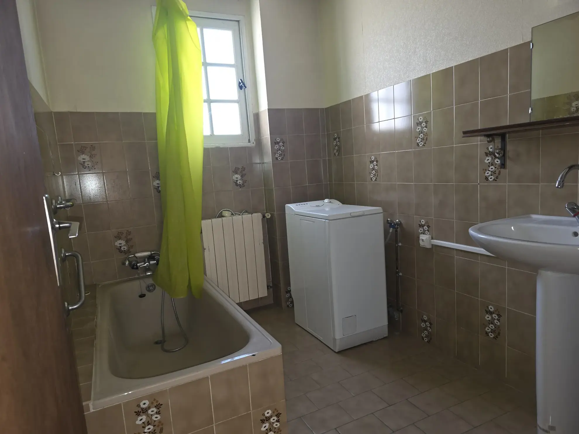 Appartement 3 pièces avec mezzanine à Narbonne, vue dégagée et emplacement idéal 