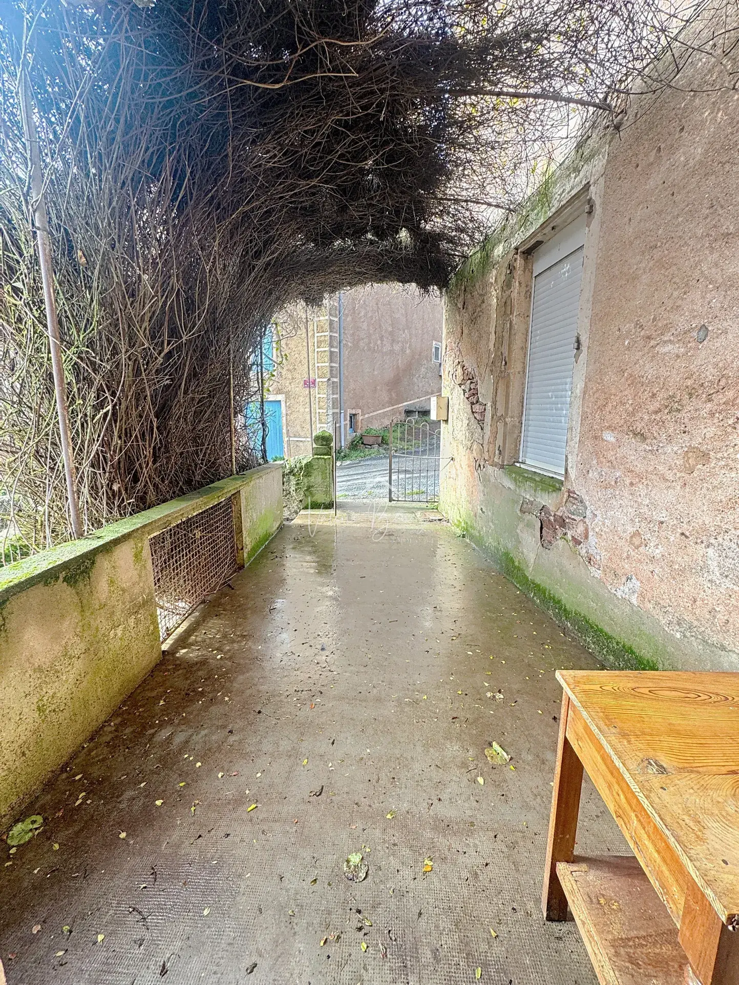 Maison de village avec vue dégagée à Montlaur – 142 m², 3 chambres, garage et potentiel locatif 