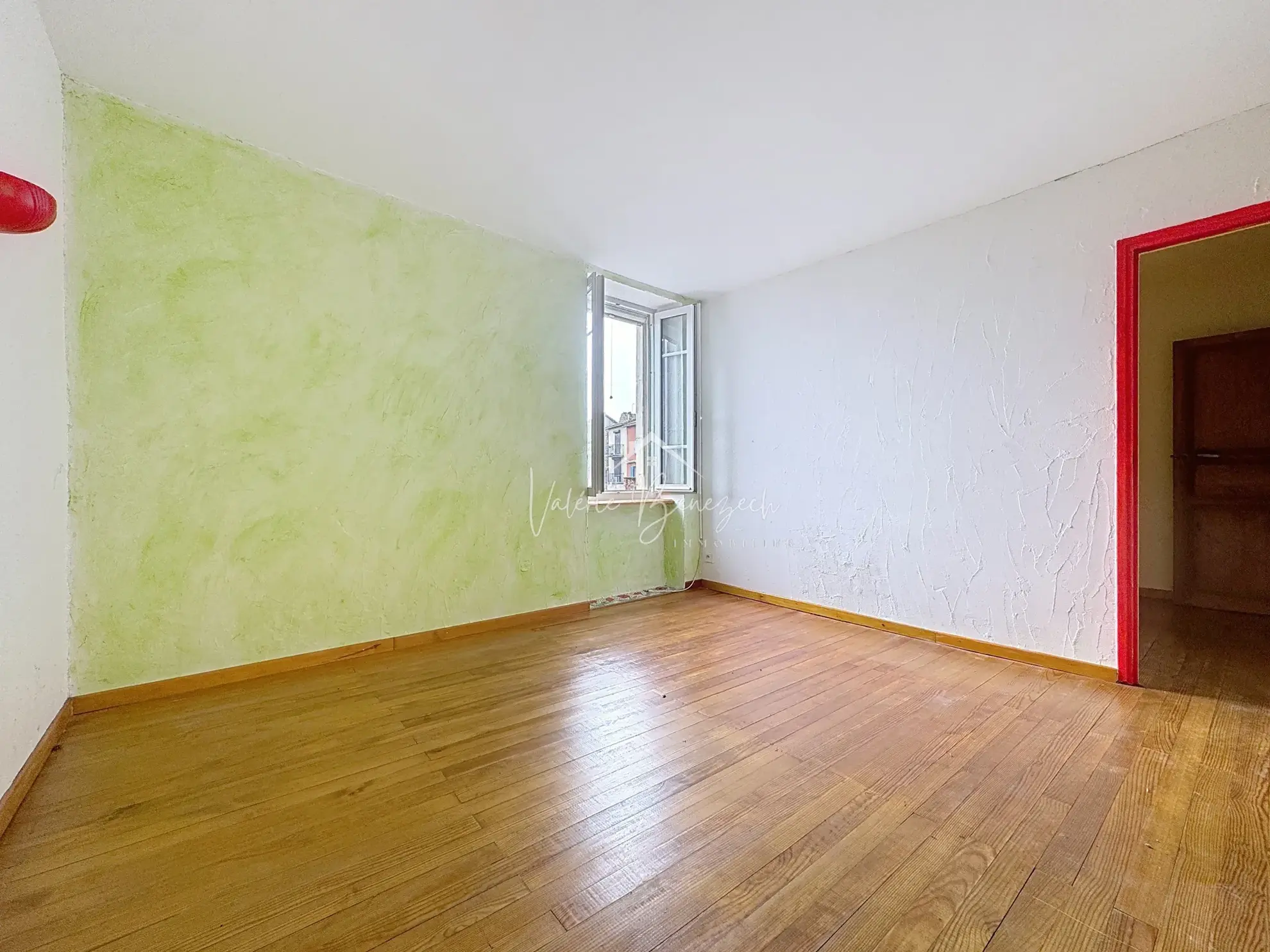 Maison de village avec vue dégagée à Montlaur – 142 m², 3 chambres, garage et potentiel locatif 