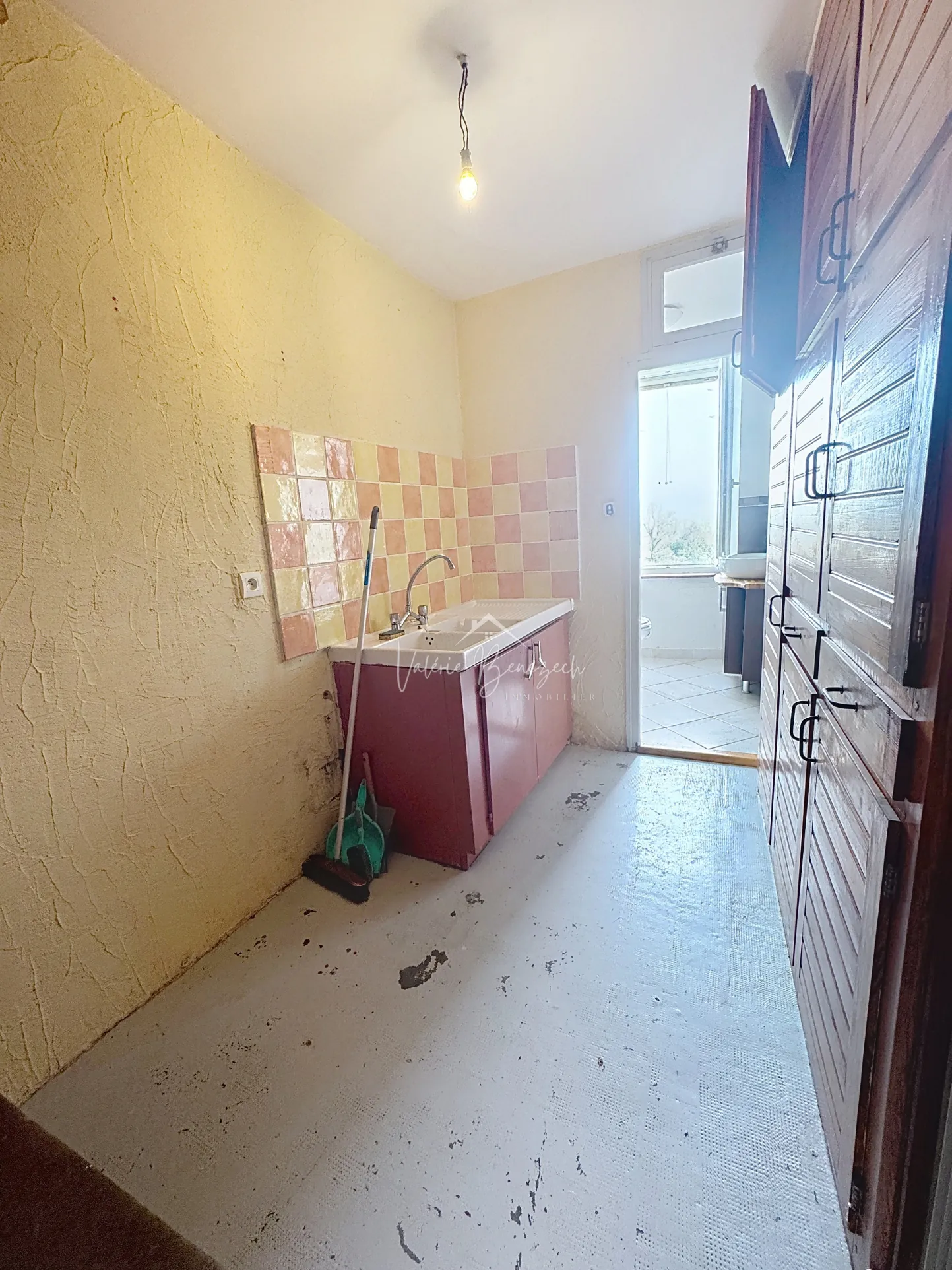 Maison de village avec vue dégagée à Montlaur – 142 m², 3 chambres, garage et potentiel locatif 