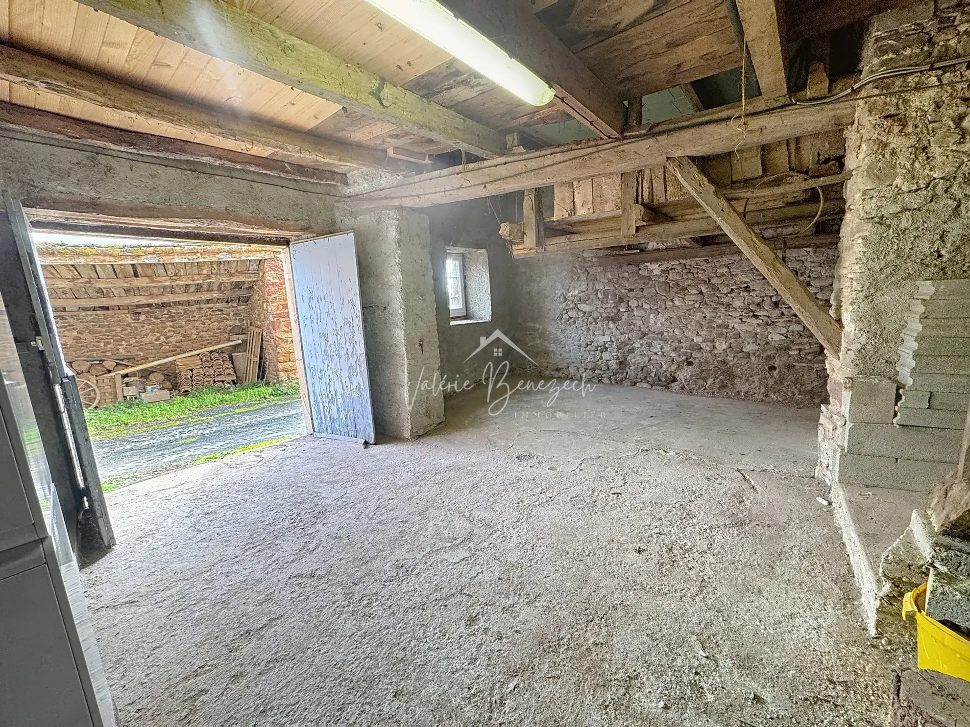 Maison de village avec vue dégagée à Montlaur – 142 m², 3 chambres, garage et potentiel locatif 