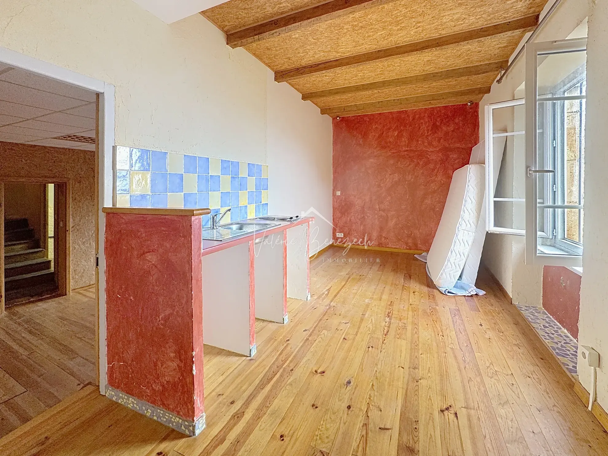 Maison de village avec vue dégagée à Montlaur – 142 m², 3 chambres, garage et potentiel locatif 