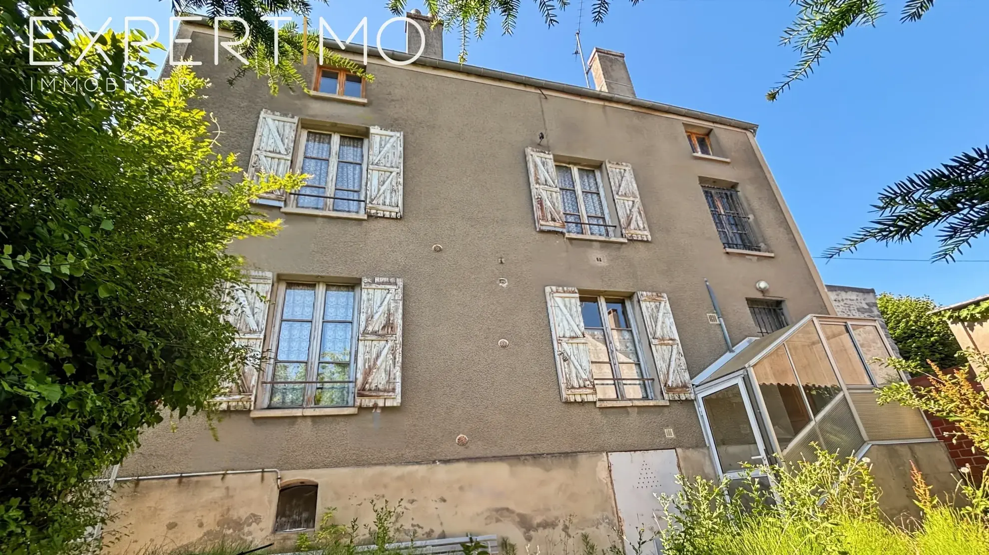 Maison à Rénover de 145 m² avec Grand Terrain à Étampes 