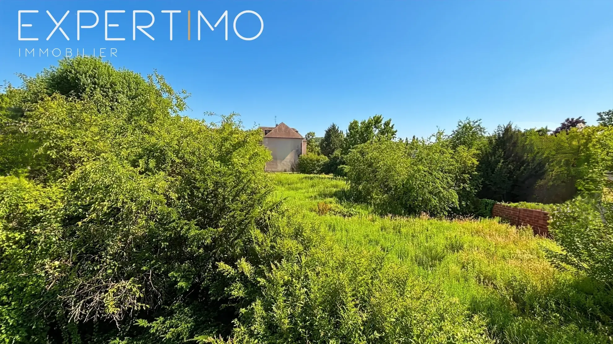 Maison à Rénover de 145 m² avec Grand Terrain à Étampes 