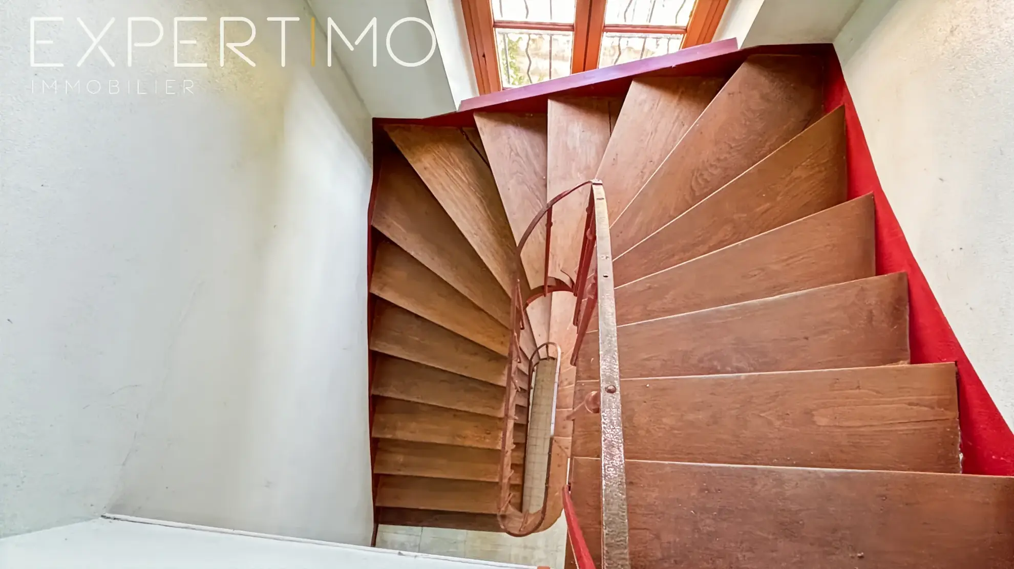 Maison à Rénover de 145 m² avec Grand Terrain à Étampes 