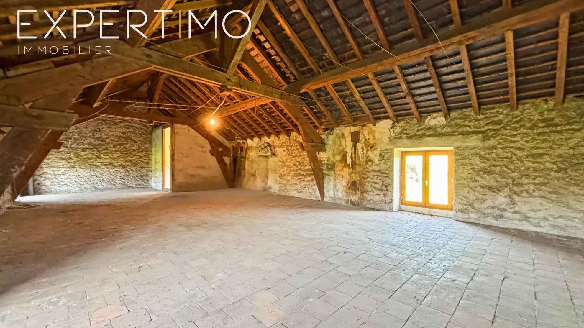 Maison à Rénover de 145 m² avec Grand Terrain à Étampes 