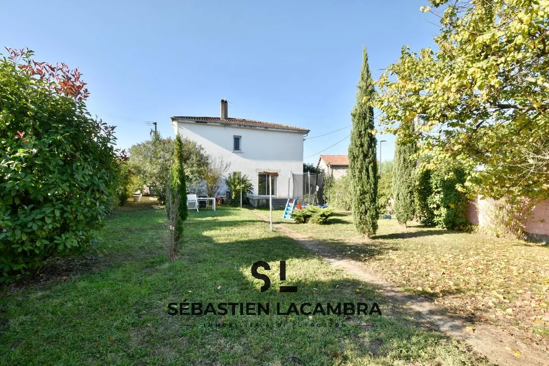 Maison familiale 6 pièces avec jardin et terrasse à Saint-Juéry, proche Albi 