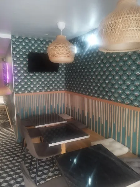 Fonds de commerce restaurant avec terrasse à Paris 11 - Emplacement stratégique et équipement complet