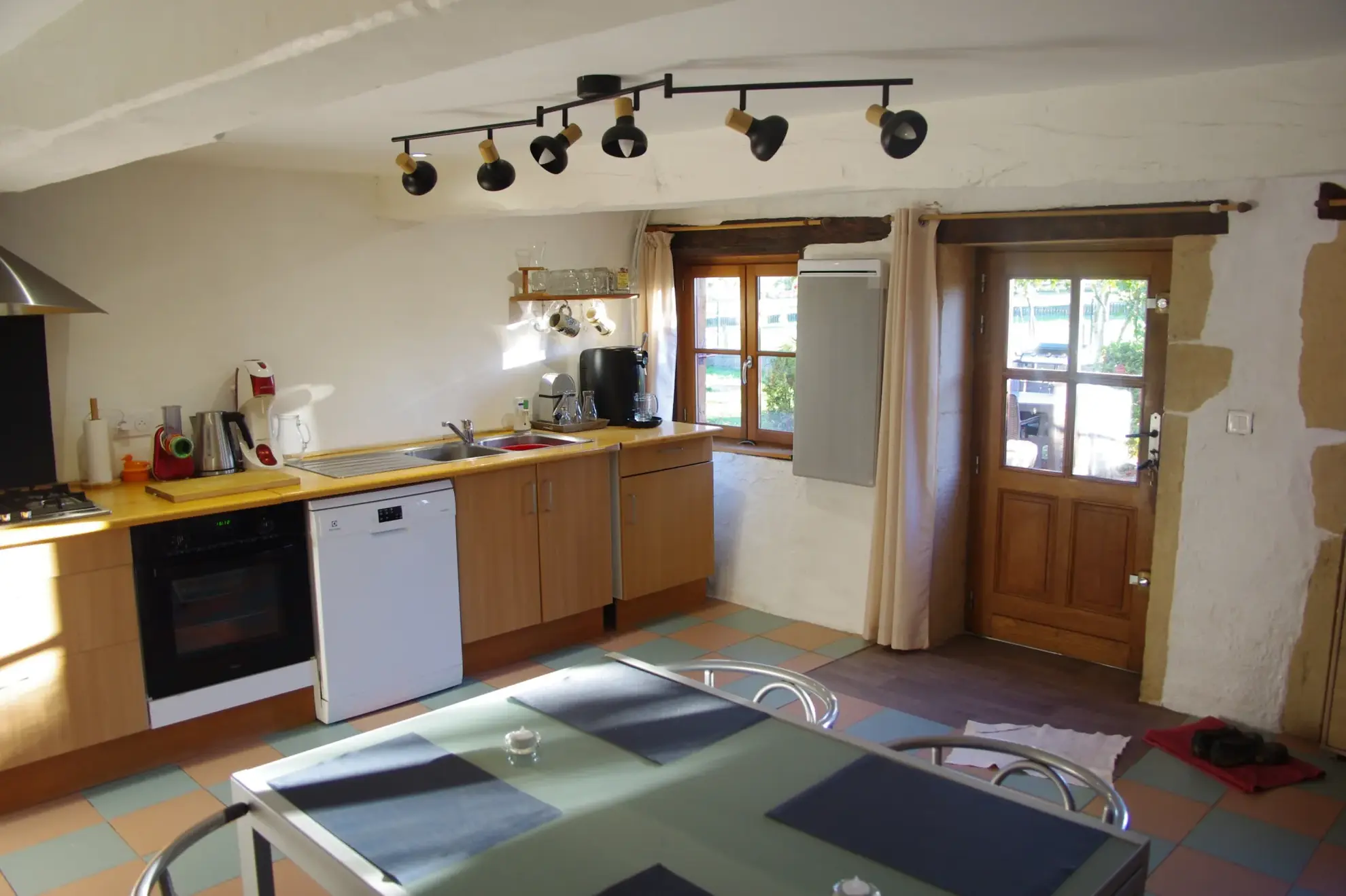 Fermette 3 chambres avec jardin à proximité de Charlieu 