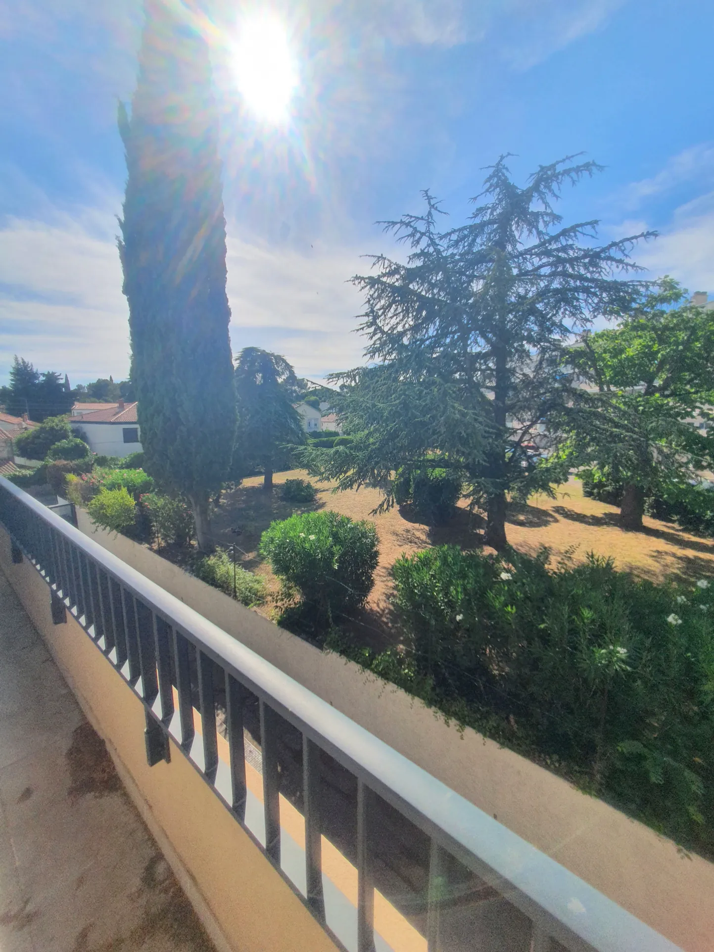 Appartement T3 de 65 m² à Montpellier avec terrasse, garage, cave et parking 