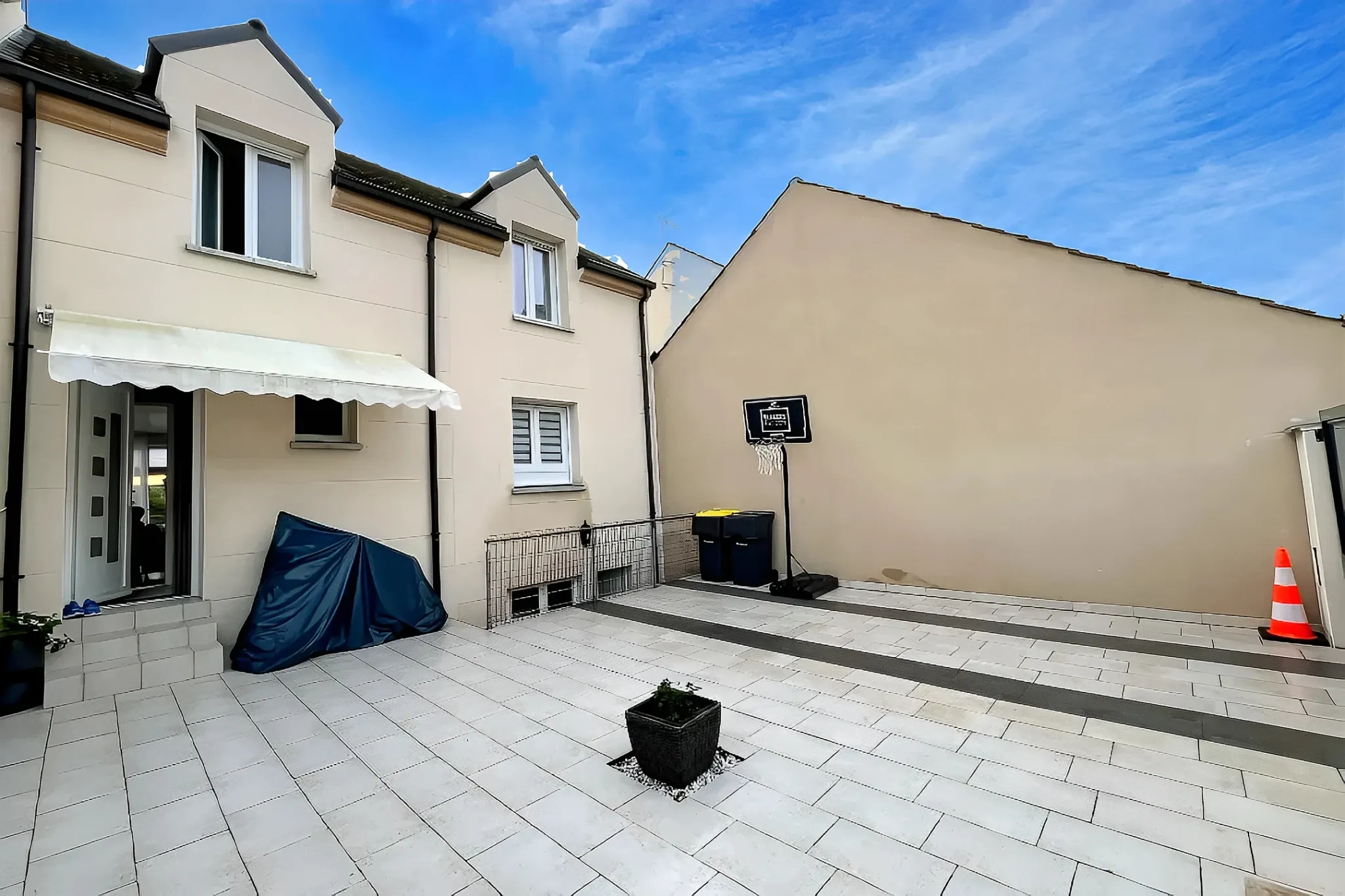 Maison neuve 143 m² à Congis-sur-Thérouanne avec 4 chambres et terrasse