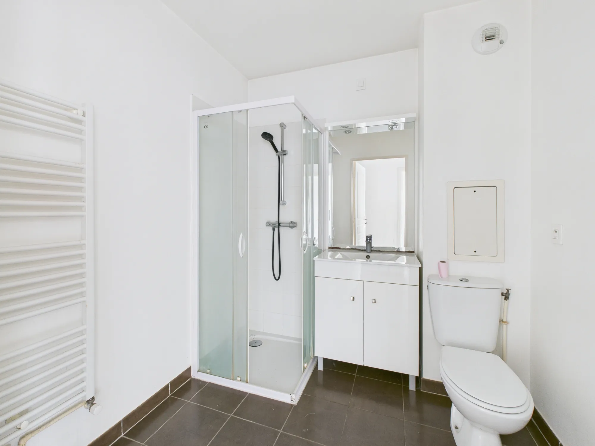 Appartement 2 pièces lumineux à Arpajon, 46,48 m² avec parking en centre-ville 