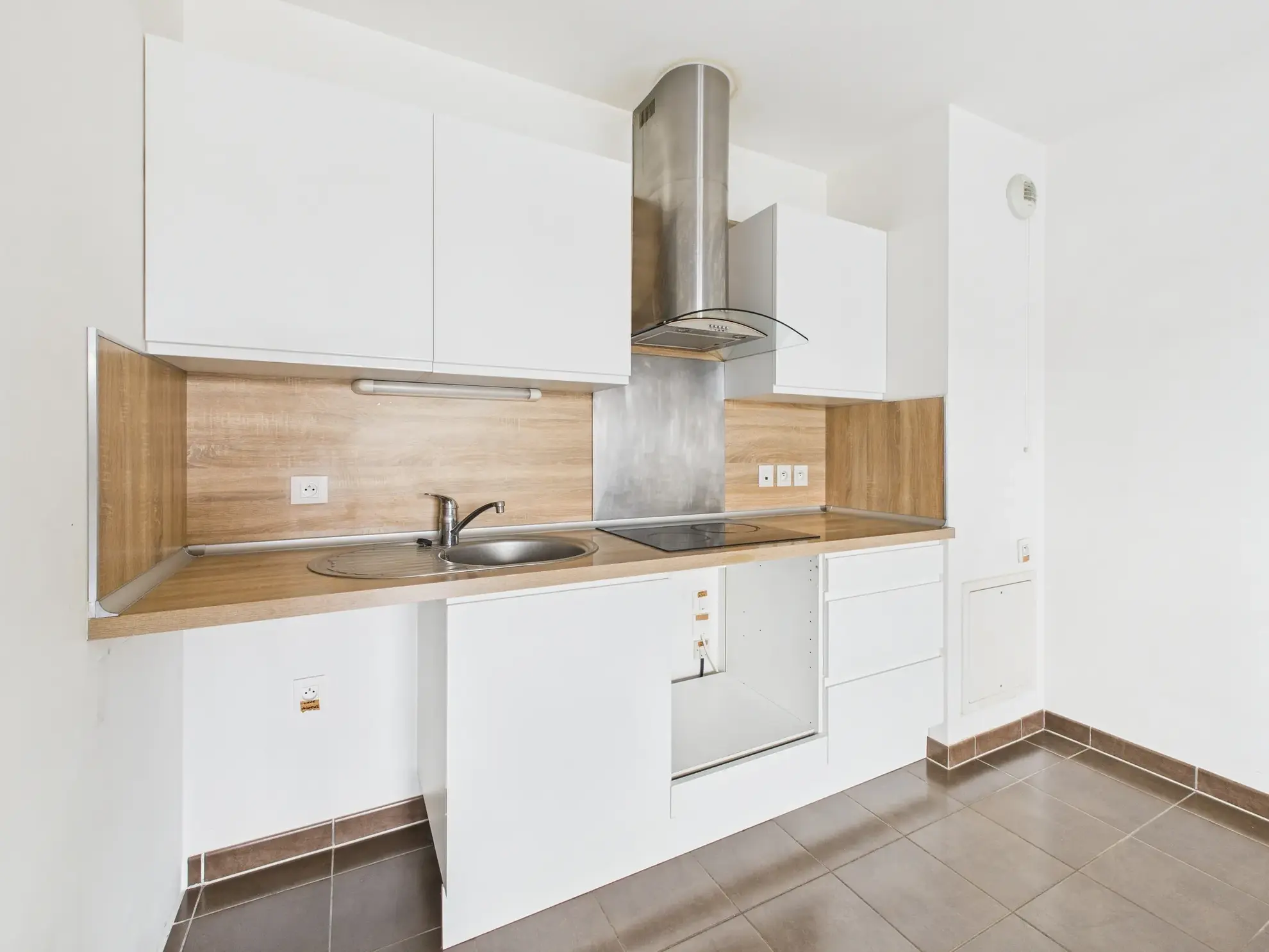 Appartement 2 pièces lumineux à Arpajon, 46,48 m² avec parking en centre-ville 