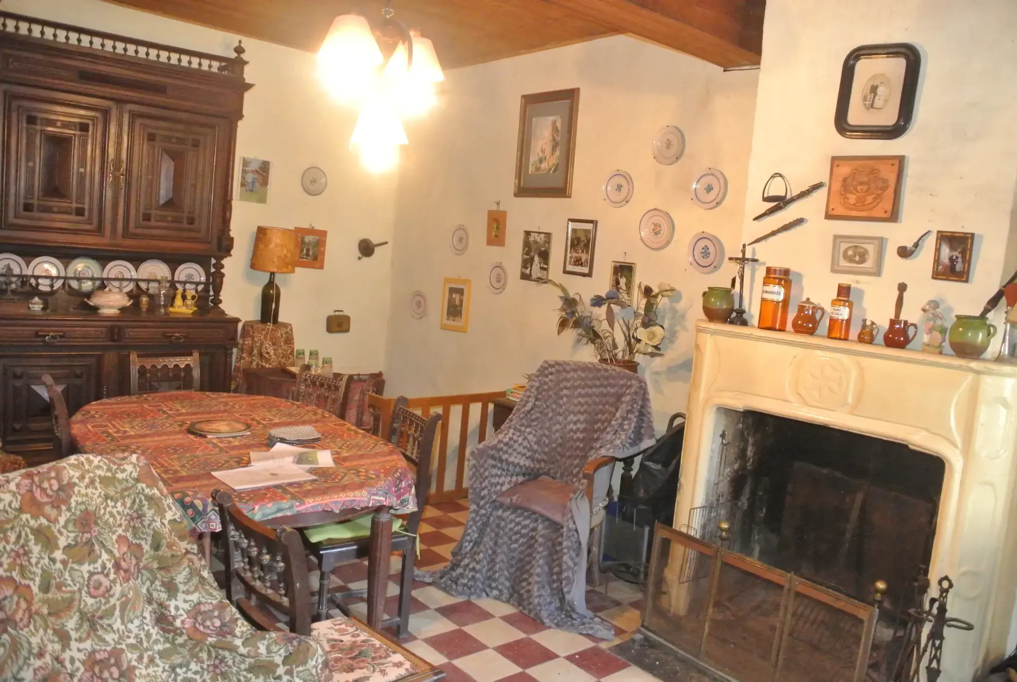 Propriété à rénover avec terrain à Mauvezin sur Gupie - 2,7 hectares 