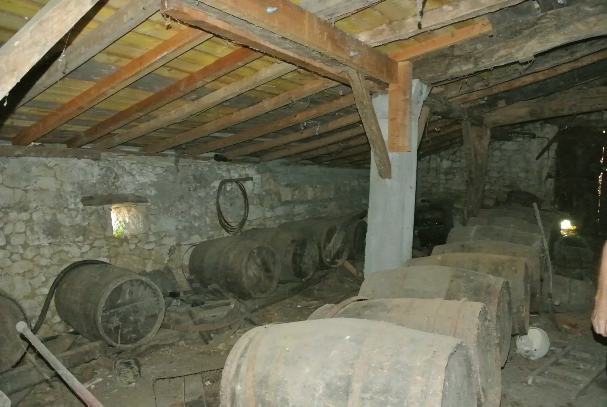 Propriété à rénover avec terrain à Mauvezin sur Gupie - 2,7 hectares 