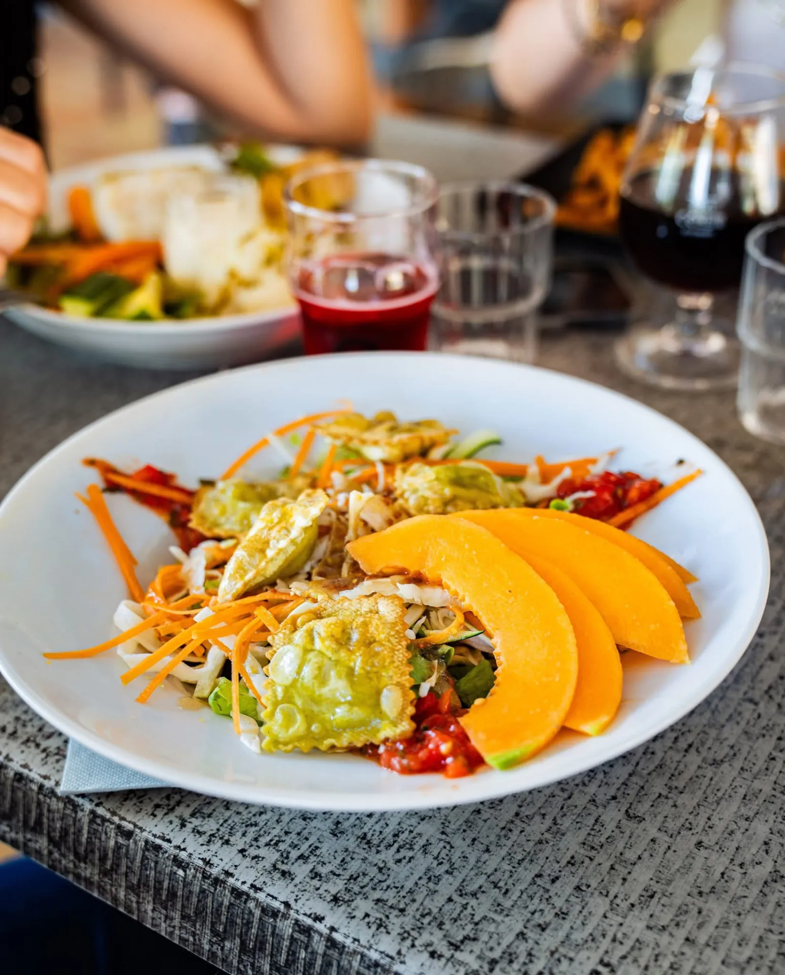 Fonds de commerce Café, Bar et Restaurant avec Licence IV près d'Avignon 