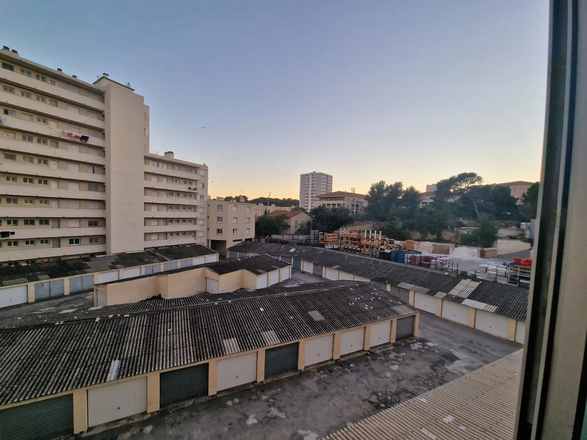 Appartement T3 de 53 m² à Toulon avec balcon et ascenseur 